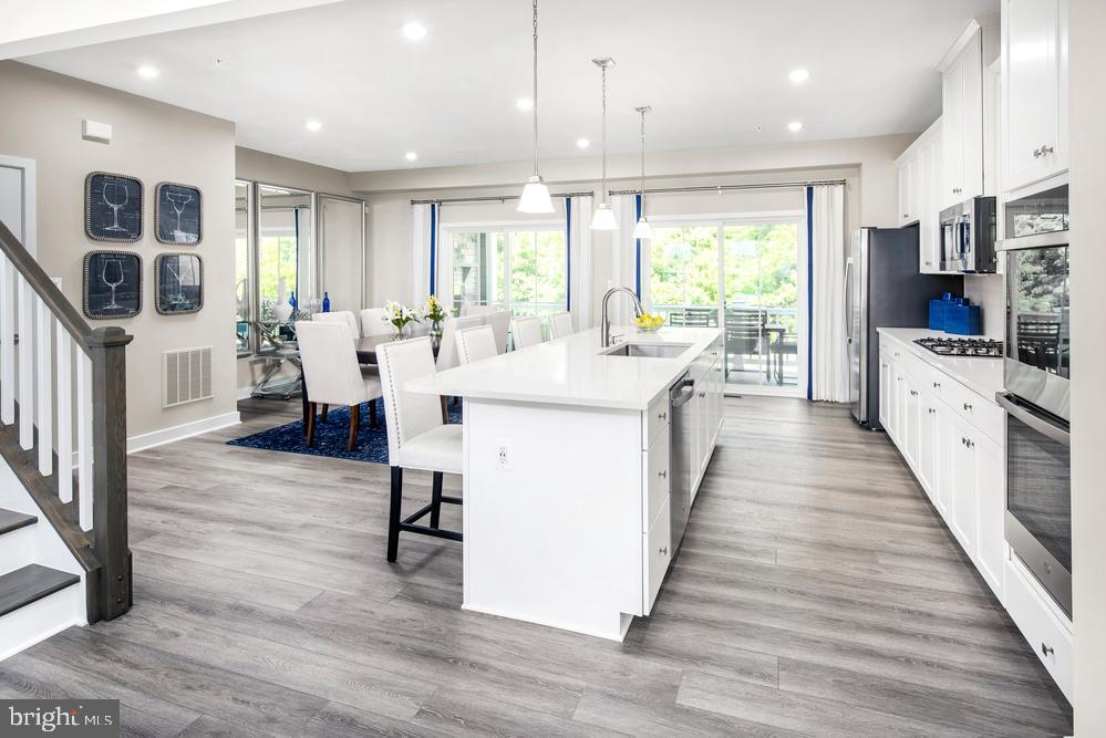 GREENLEIGH AT CROSSROADS - Residential