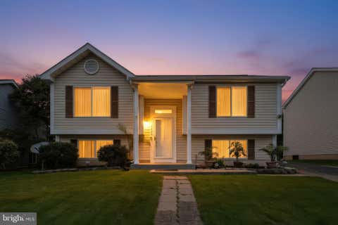 Photo of 1424 Boulder Lane, HANOVER, MD 21076 (MLS # MDAA2155256)