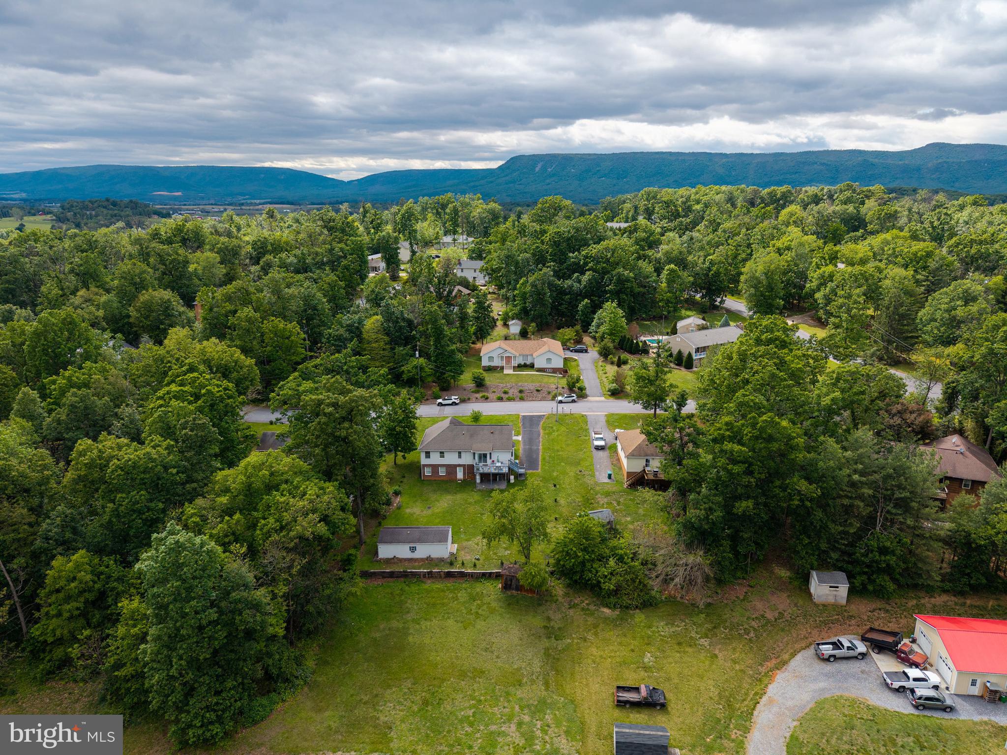 FOREST HILLS - Residential