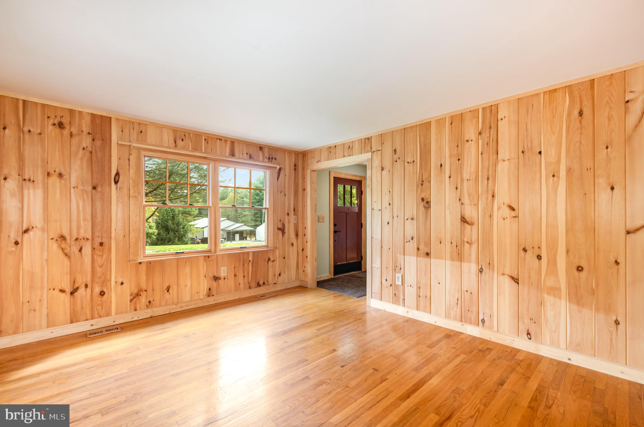 WOOD GLEN FARMS - Residential