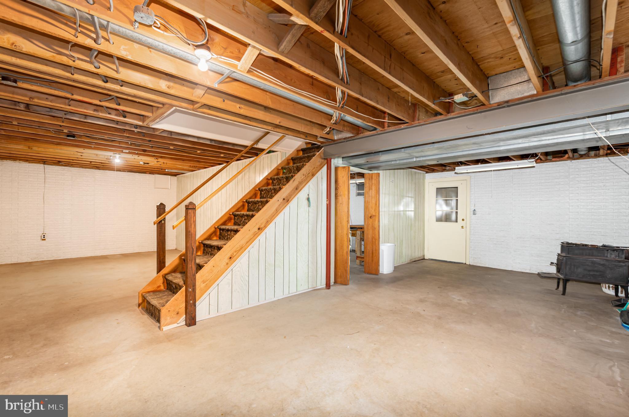 WOOD GLEN FARMS - Residential