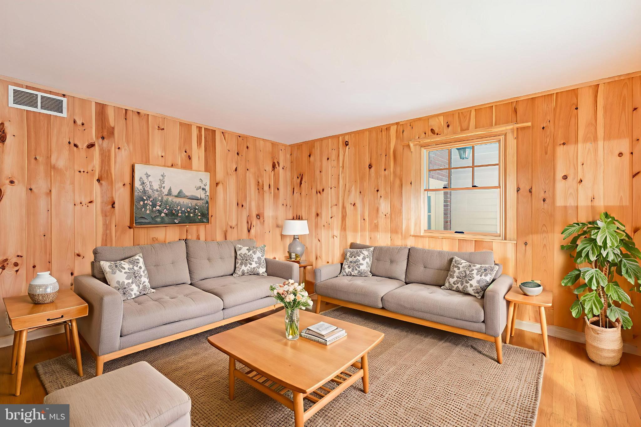 WOOD GLEN FARMS - Residential