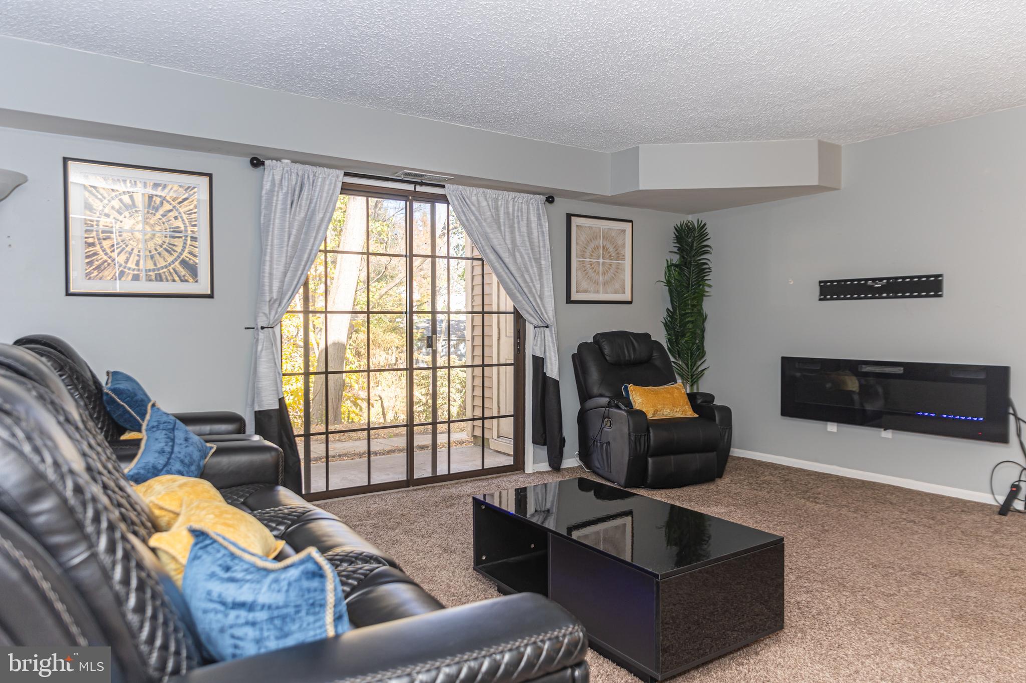 TAPESTRY - Residential