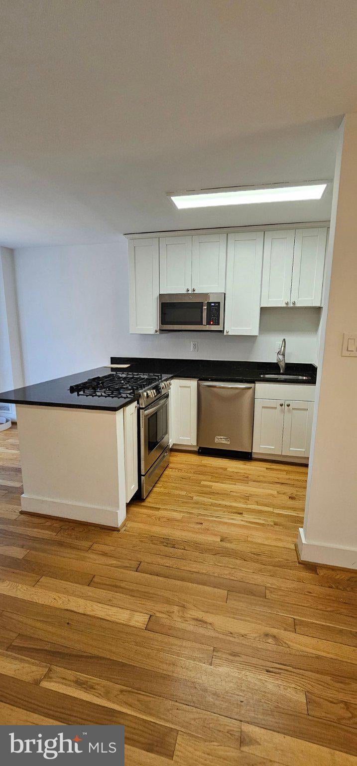 861 3RD STREET SW 106
