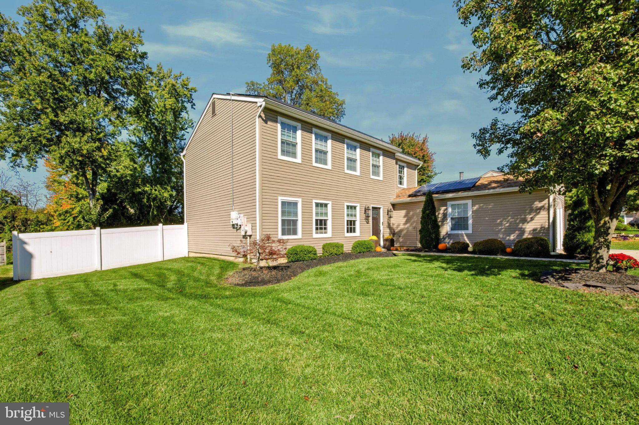 21 HUNTINGDON WAY