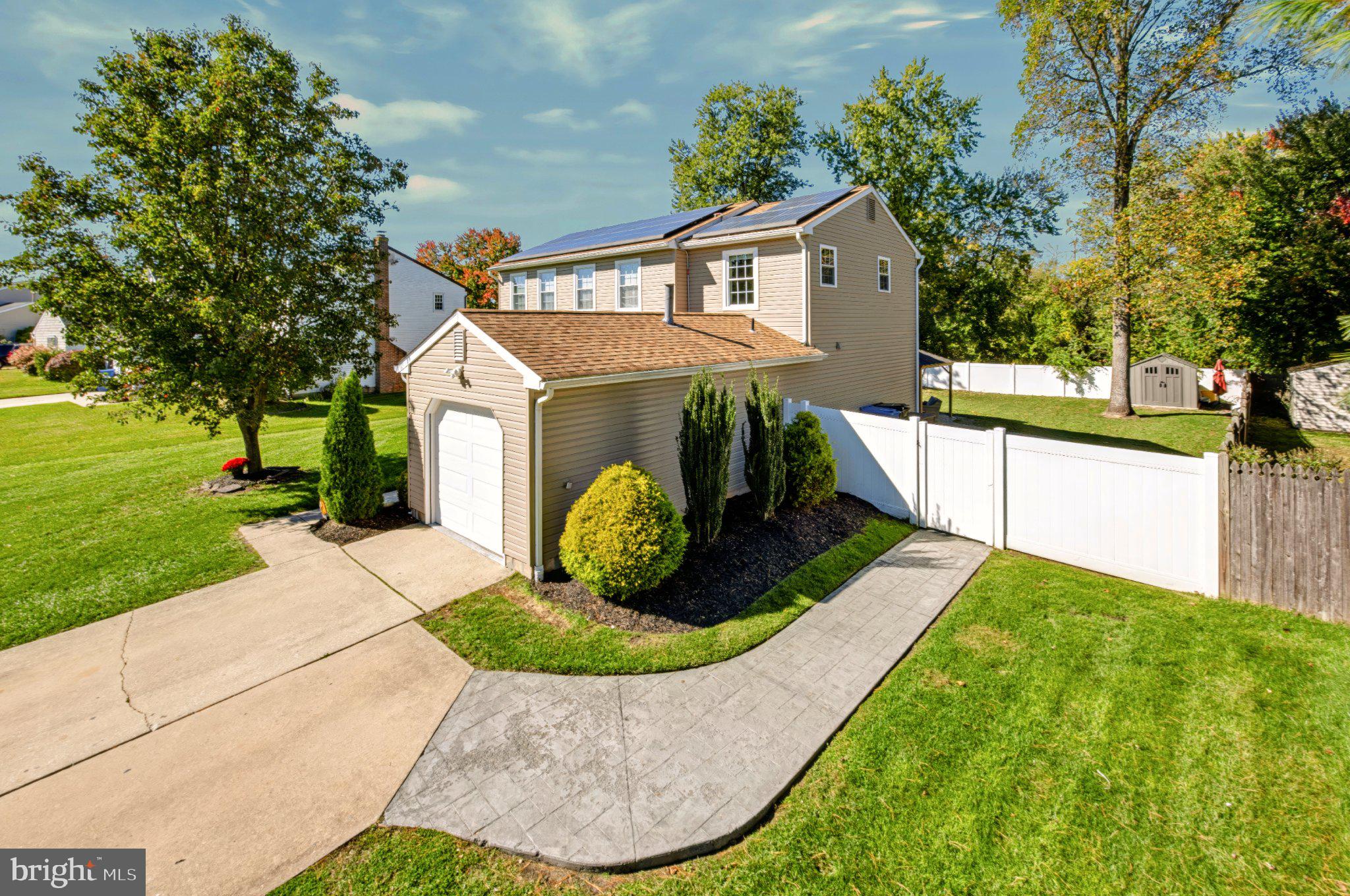 21 HUNTINGDON WAY