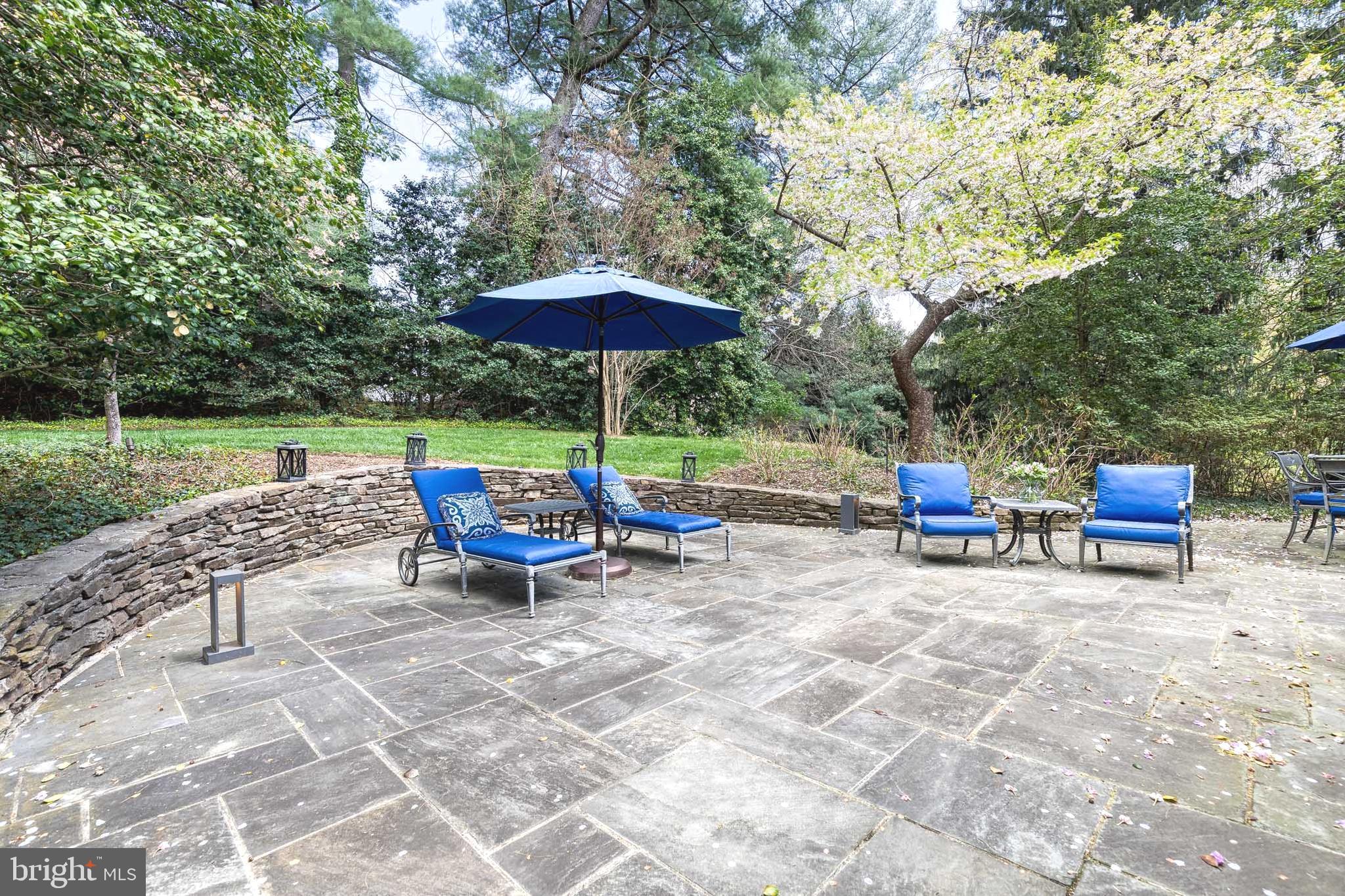 HOMELAND HISTORIC DISTRICT - Residential