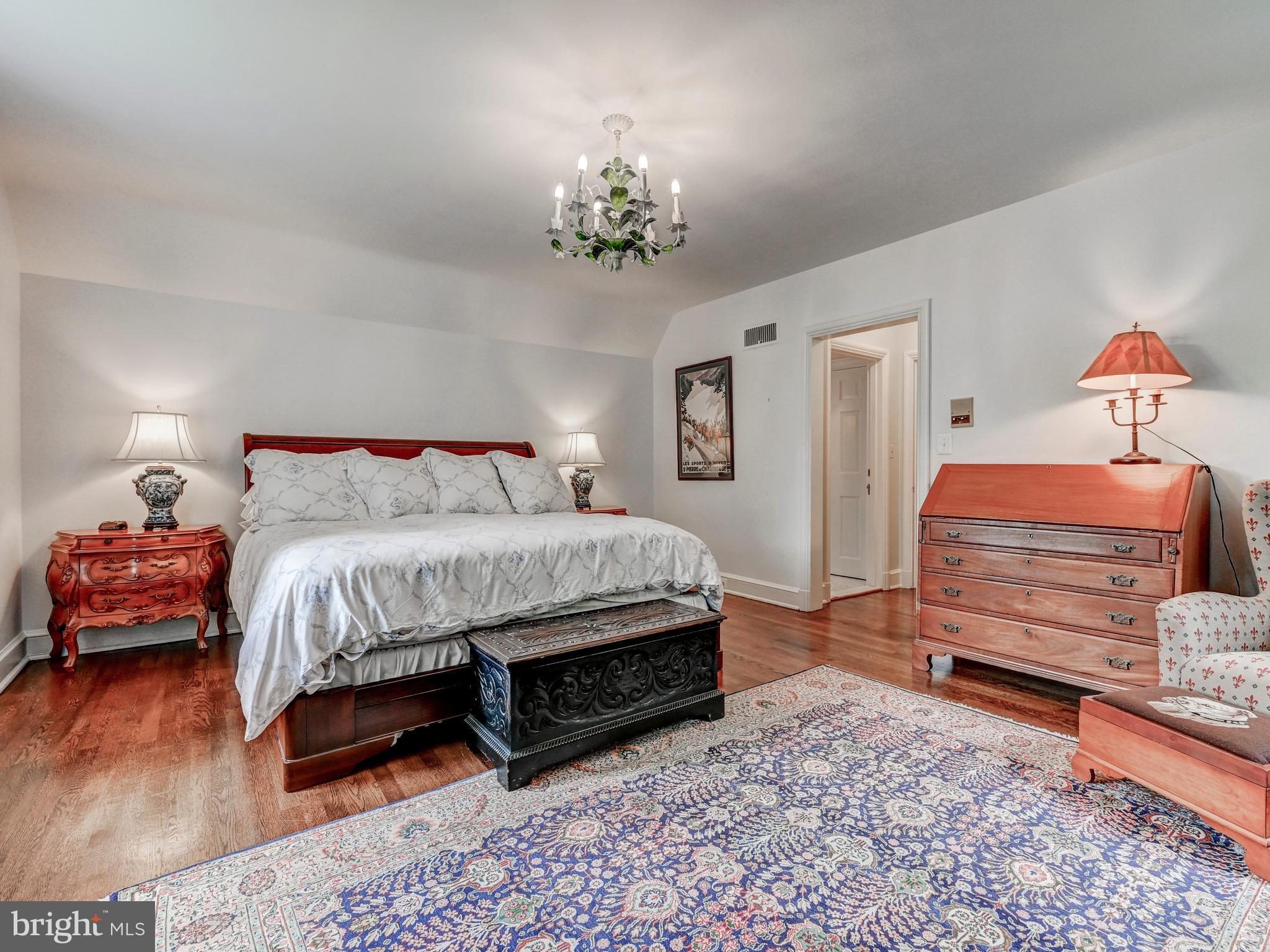 HOMELAND HISTORIC DISTRICT - Residential