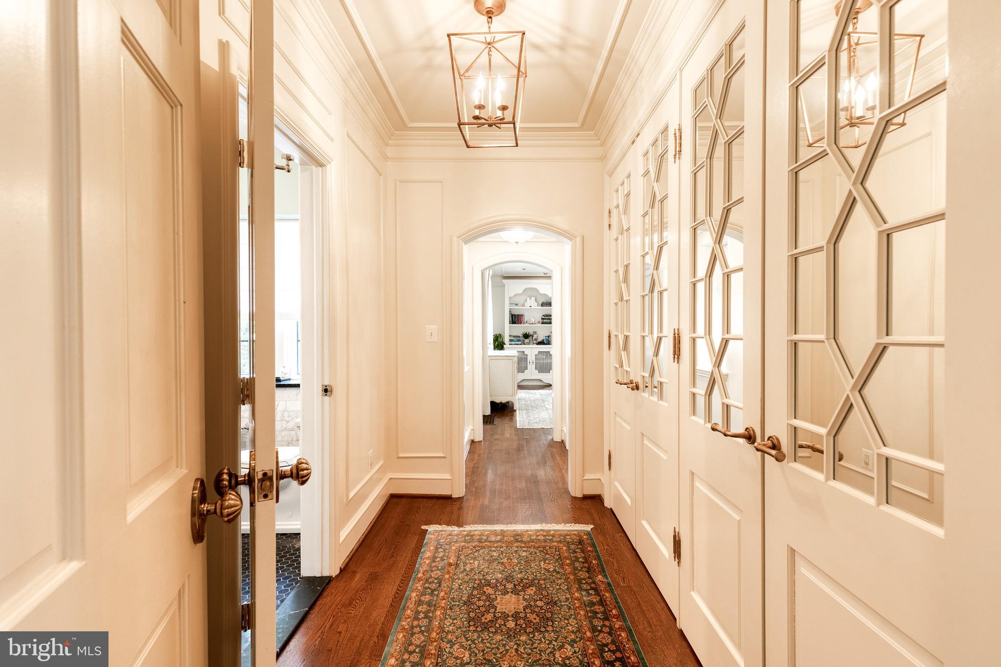 HOMELAND HISTORIC DISTRICT - Residential
