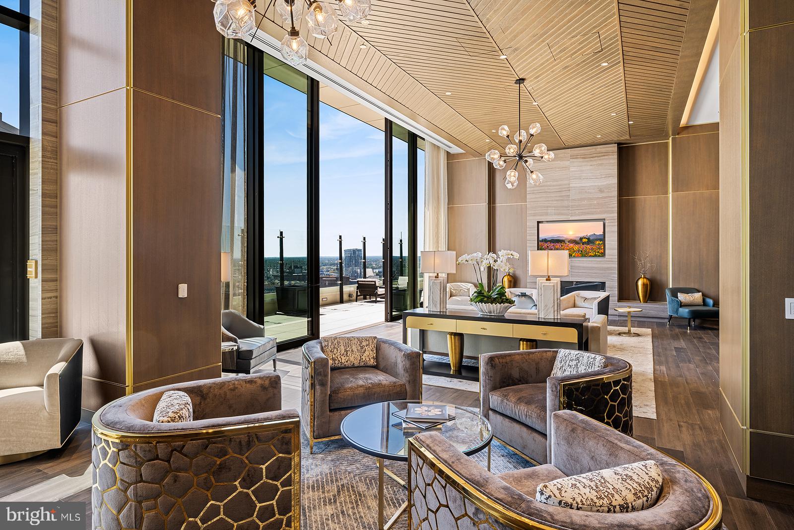 RITTENHOUSE SQUARE - Residential