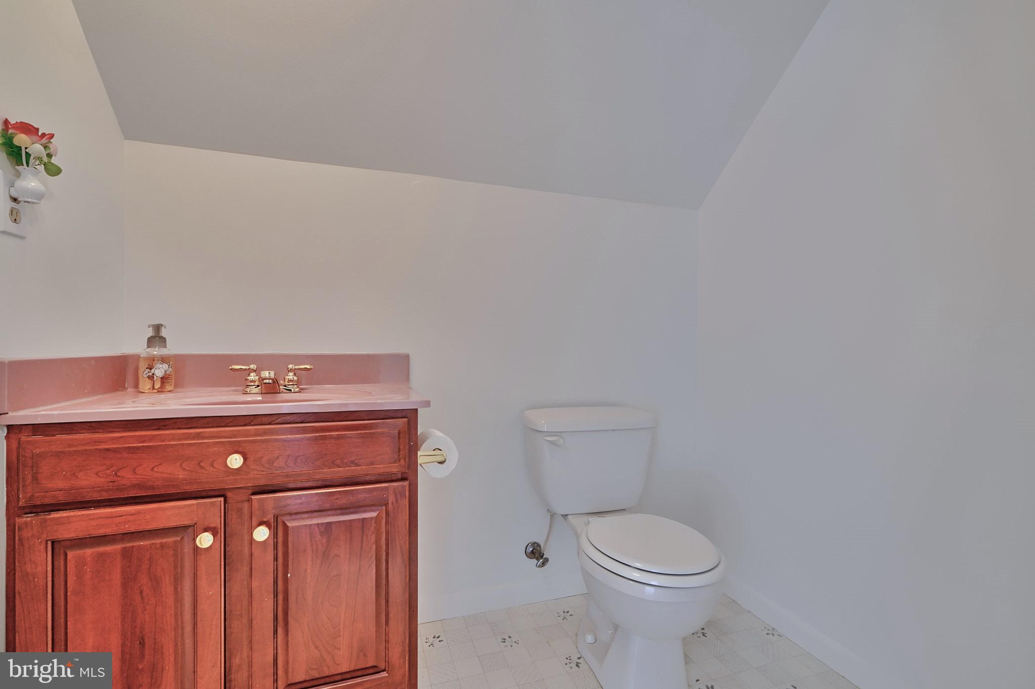 CHESAPEAKE TERRACE - Residential