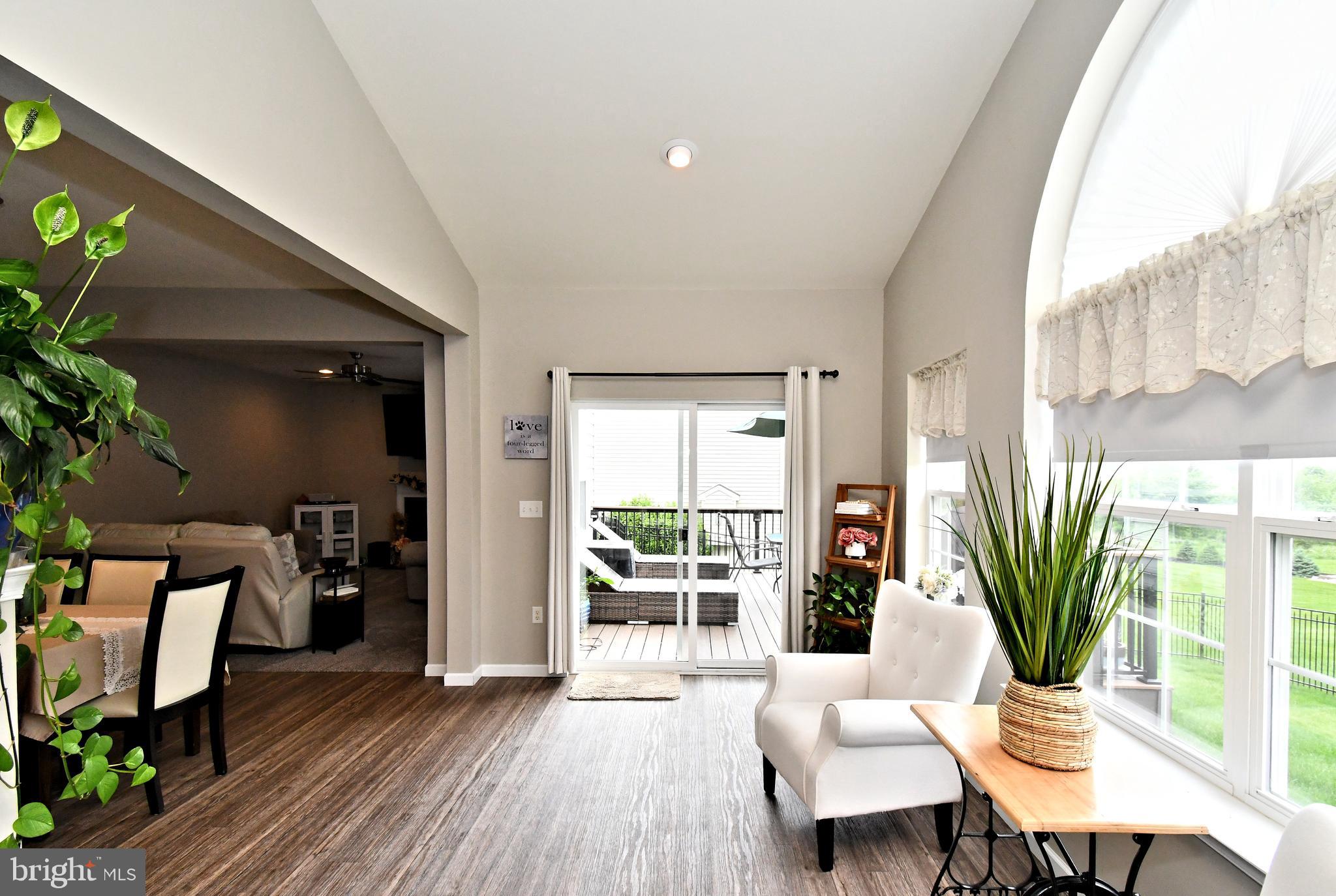 HIGH MEADOW - Residential