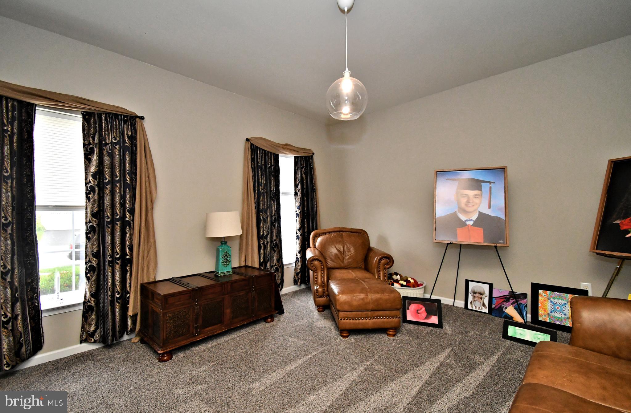 HIGH MEADOW - Residential