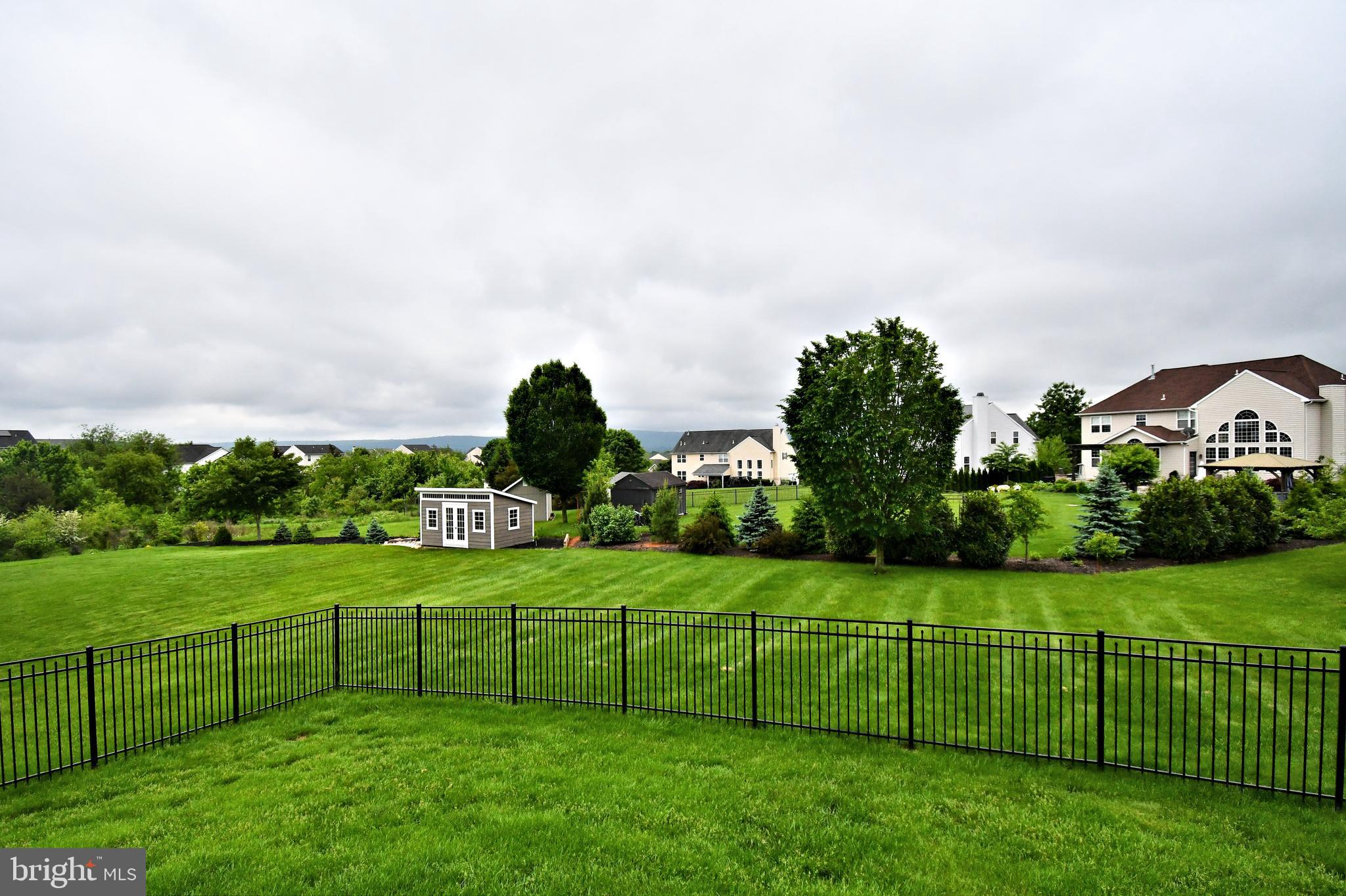 HIGH MEADOW - Residential