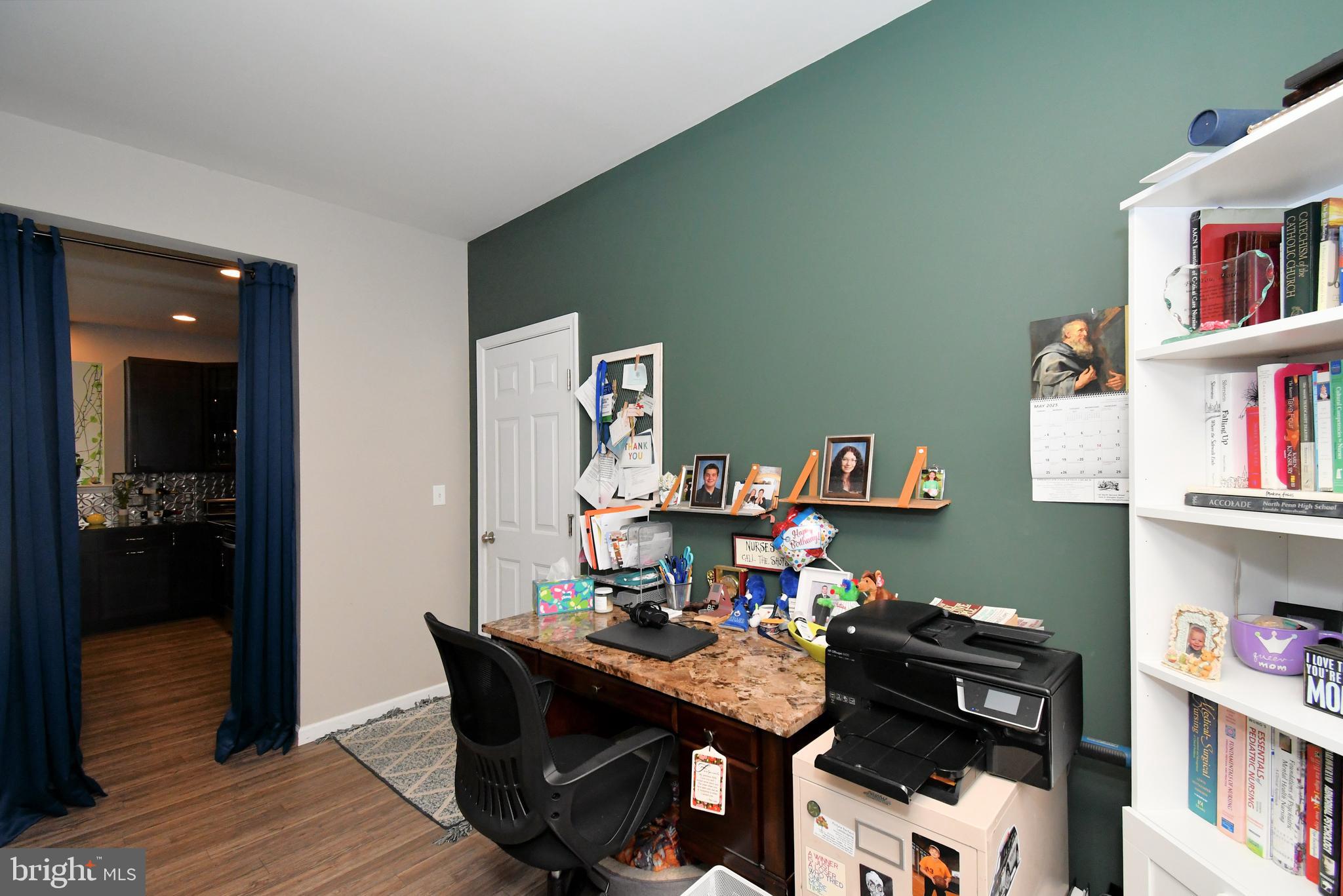 HIGH MEADOW - Residential