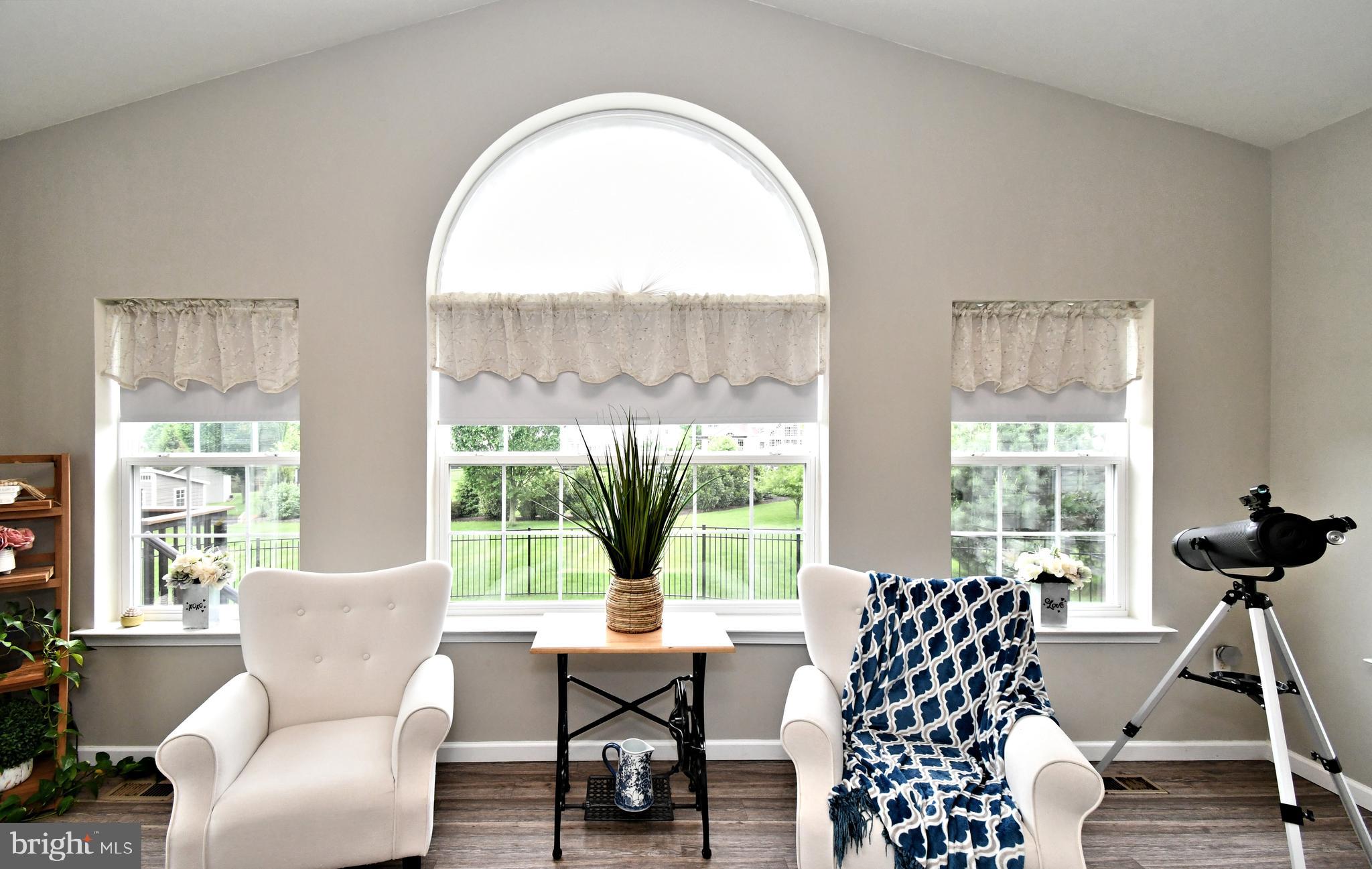 HIGH MEADOW - Residential