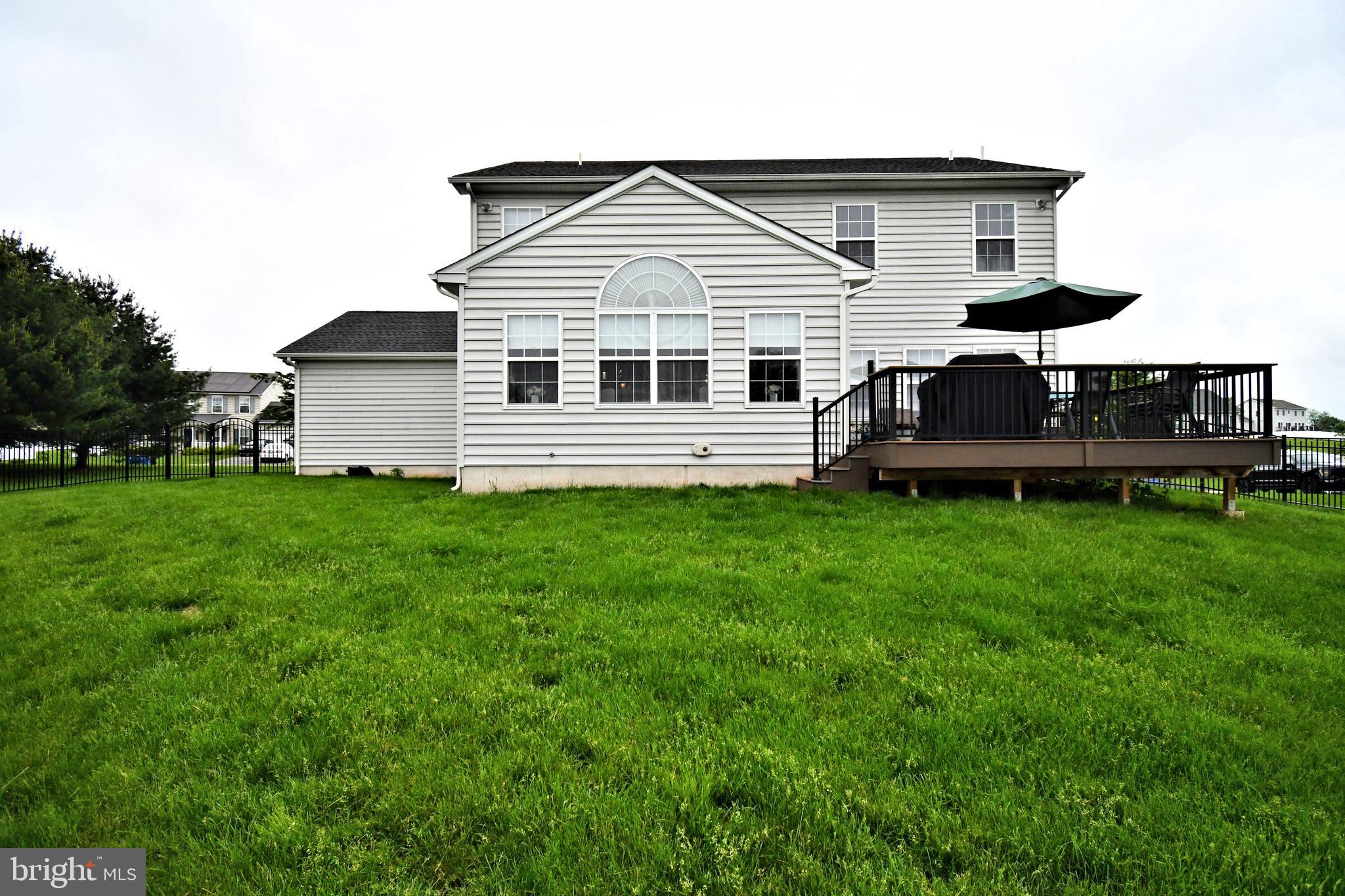 HIGH MEADOW - Residential