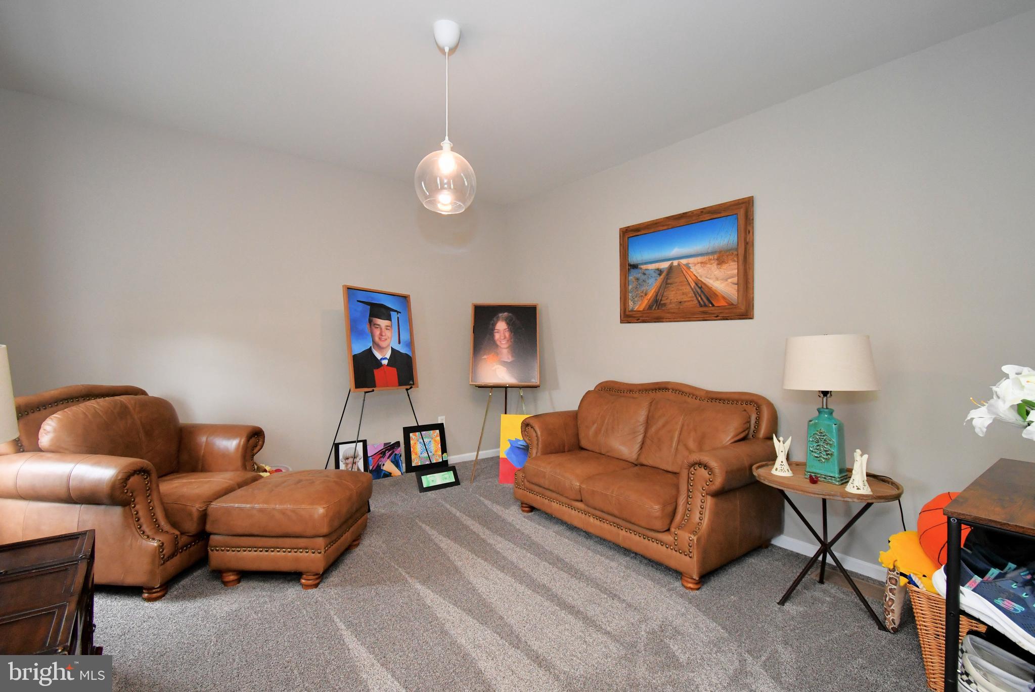 HIGH MEADOW - Residential