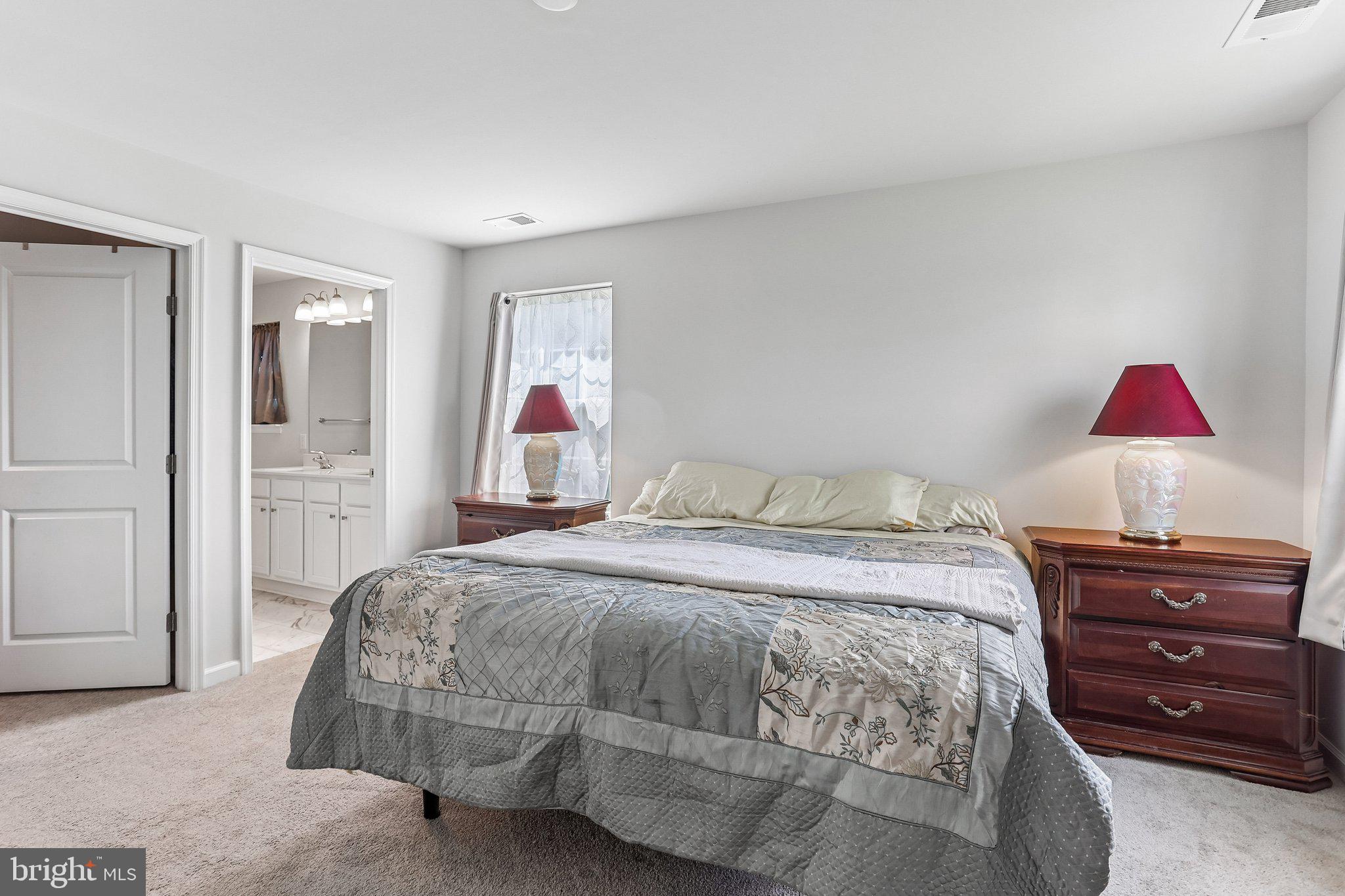 POTTSGROVE HUNT - Residential