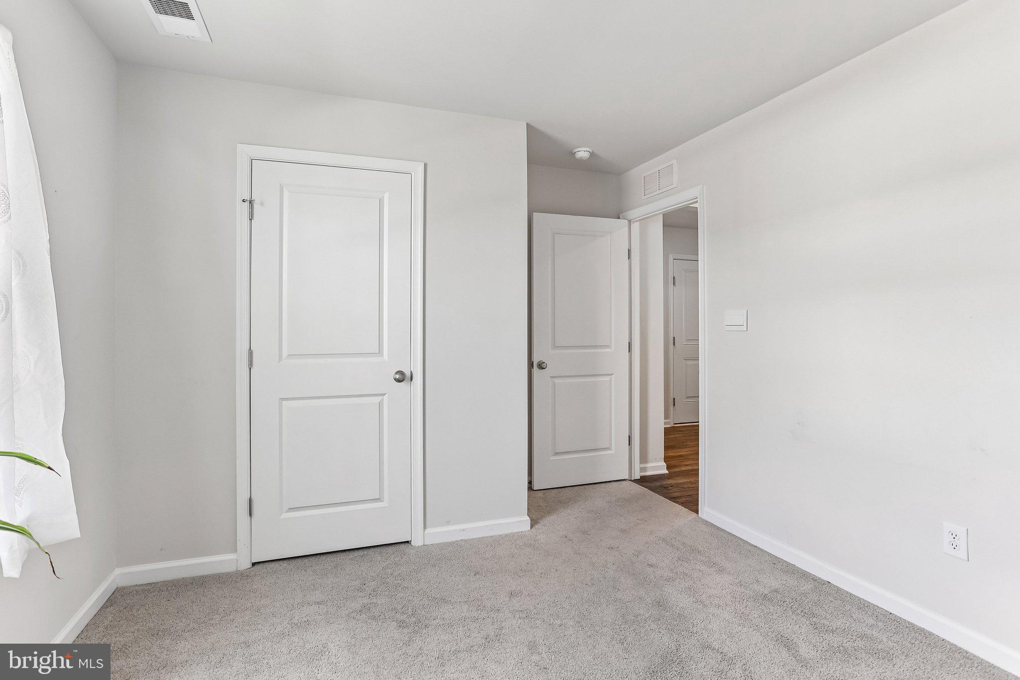 POTTSGROVE HUNT - Residential