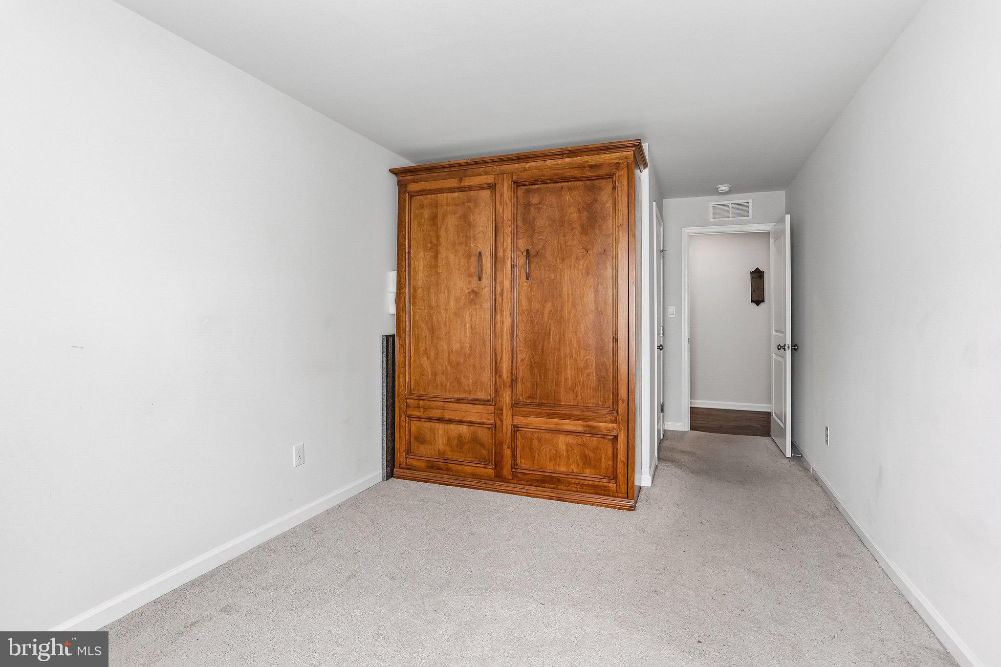 POTTSGROVE HUNT - Residential