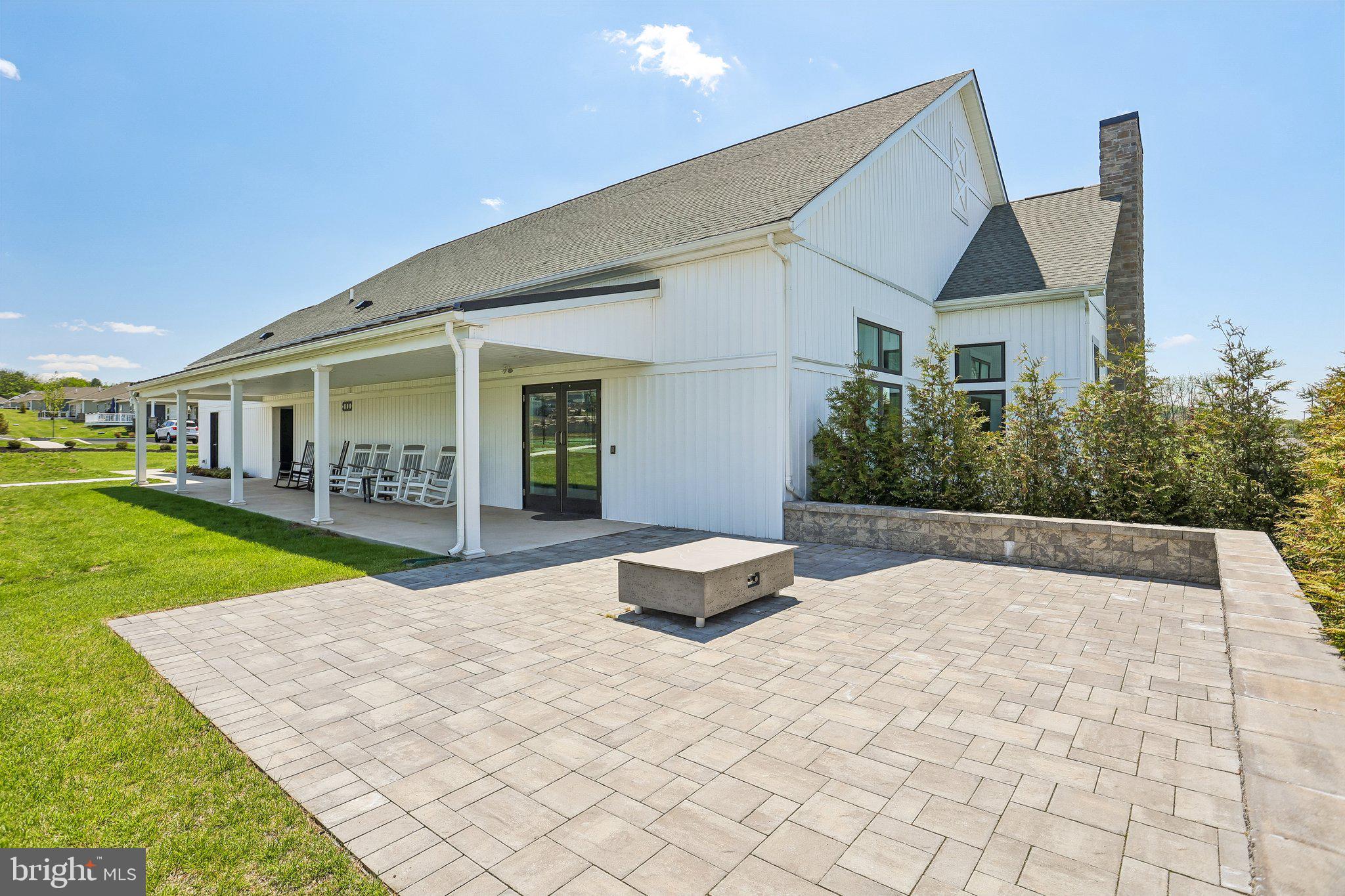 POTTSGROVE HUNT - Residential