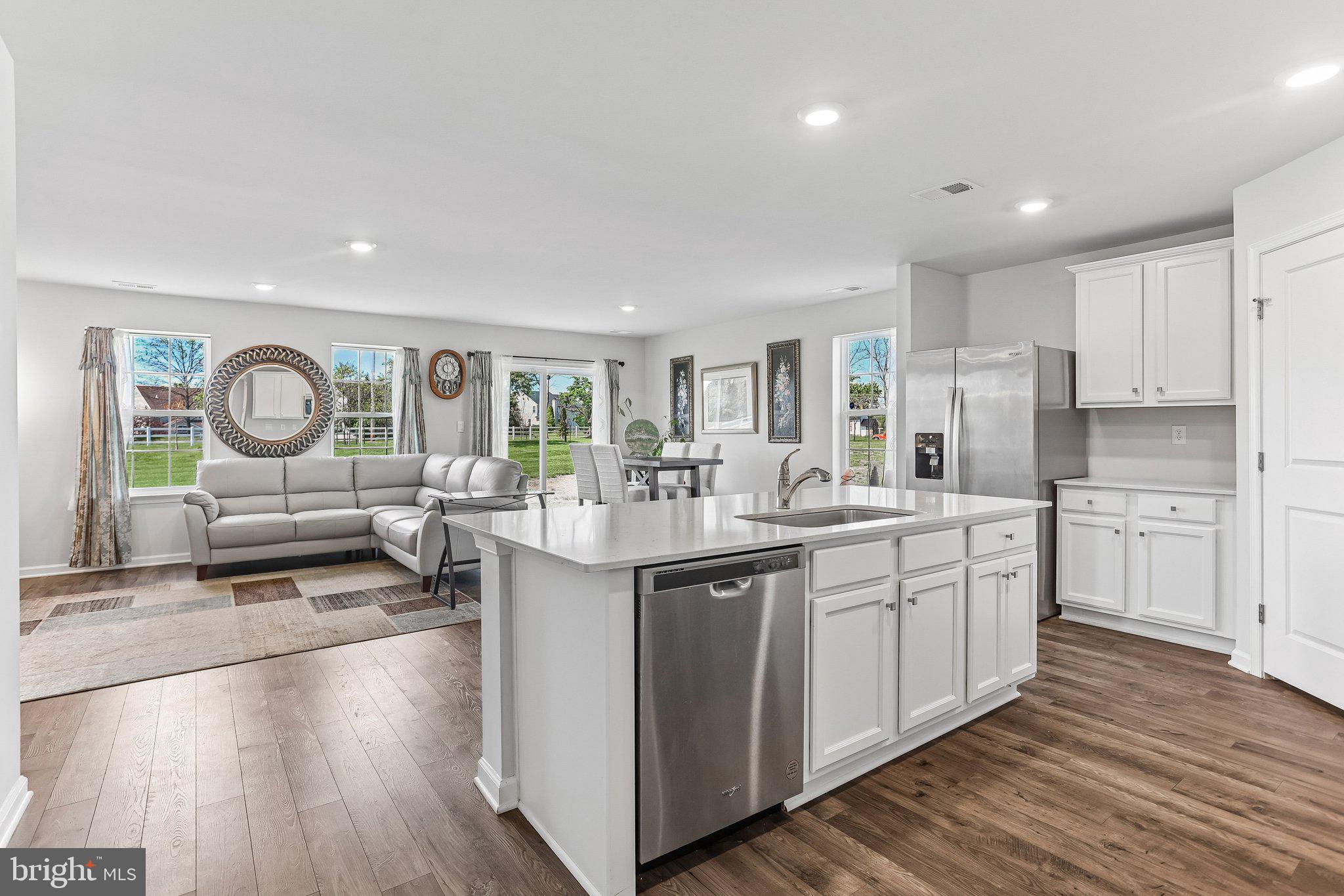 POTTSGROVE HUNT - Residential