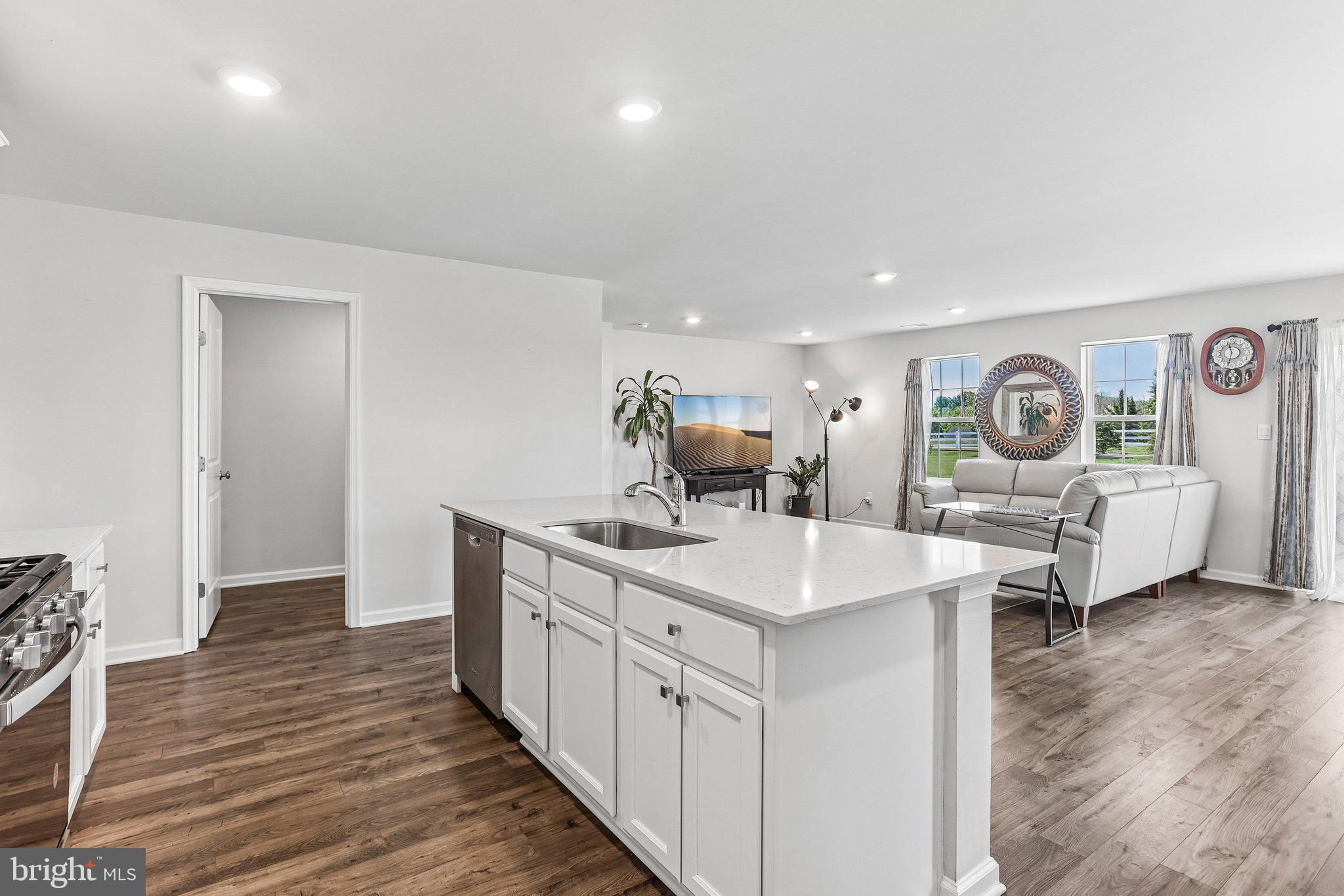 POTTSGROVE HUNT - Residential