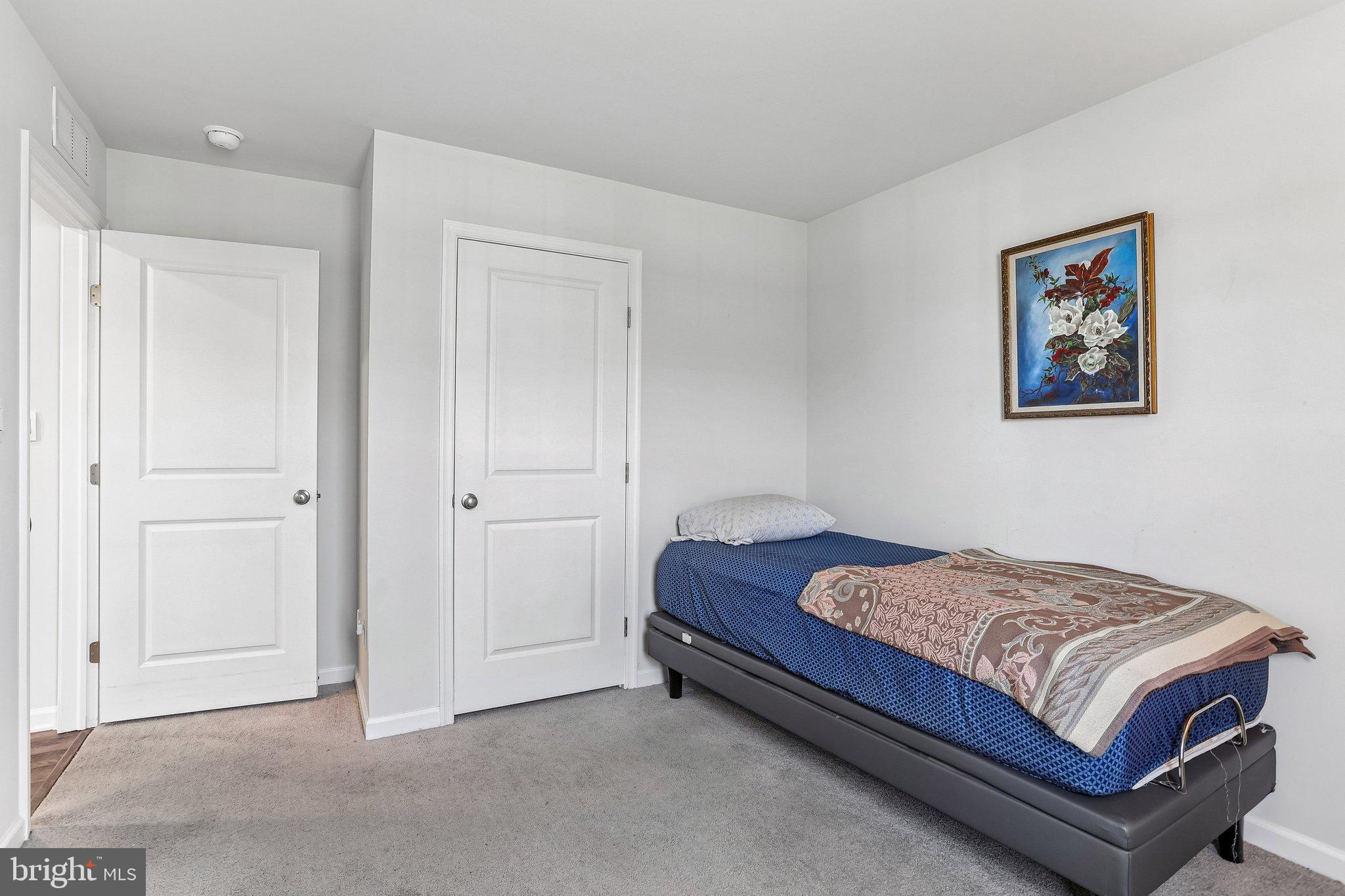 POTTSGROVE HUNT - Residential