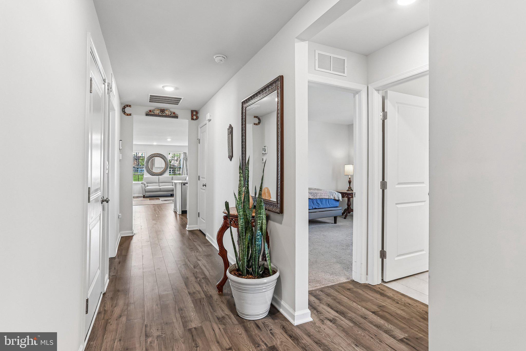 POTTSGROVE HUNT - Residential