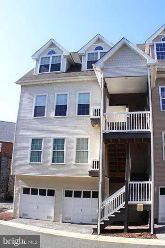 SENECA POINTE - Residential Lease