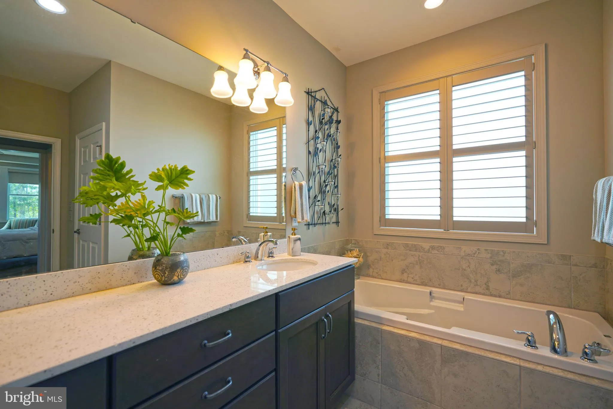 Lewes, Delaware 19958, United States, 4 Bedrooms Bedrooms, ,4 BathroomsBathrooms,Residential,Pending,143167