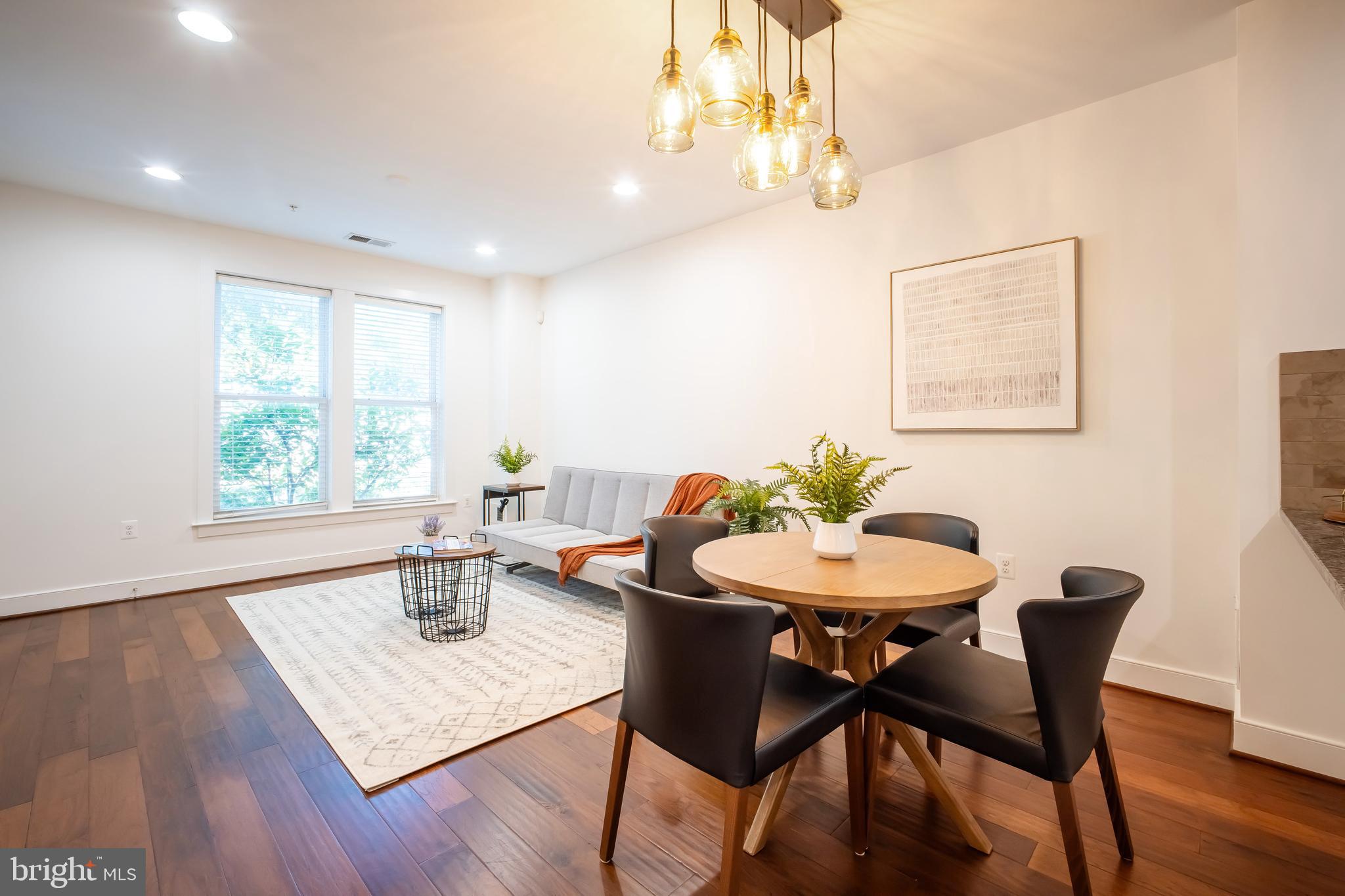 POTOMAC  YARDS - Residential Lease