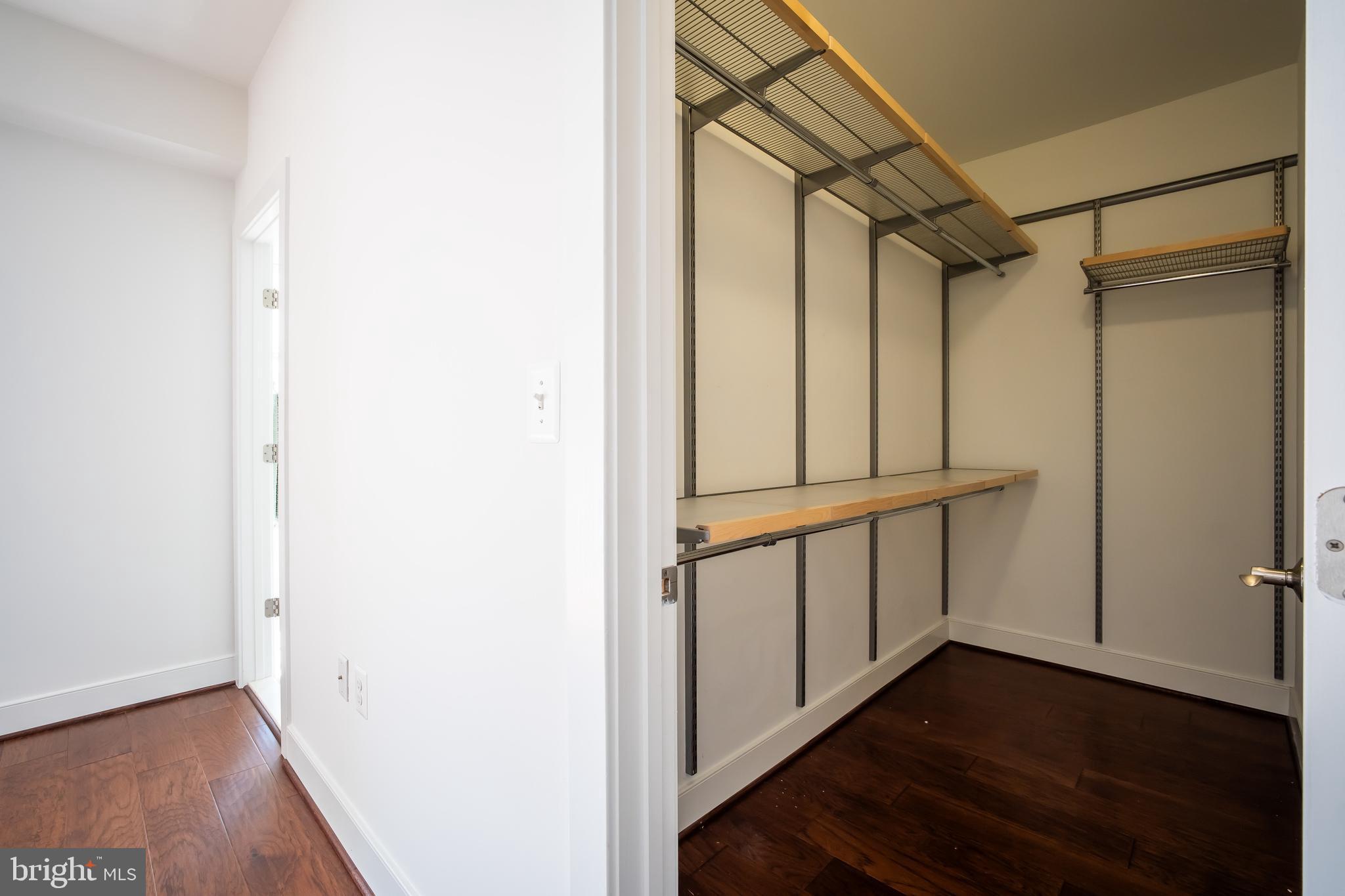 POTOMAC  YARDS - Residential Lease