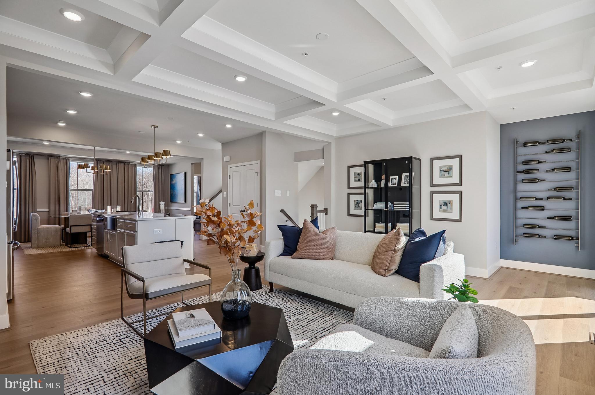 MANNING SQUARE TOWNS - Residential