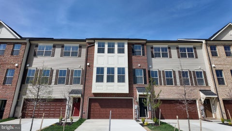 Townhouse For Sale - 16625 Aruba Drive<br/> ACCOKEEK, MD 20607