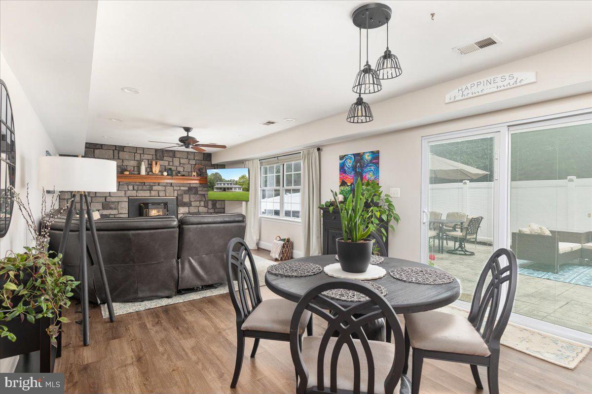 CEDAR KNOLLS - Residential