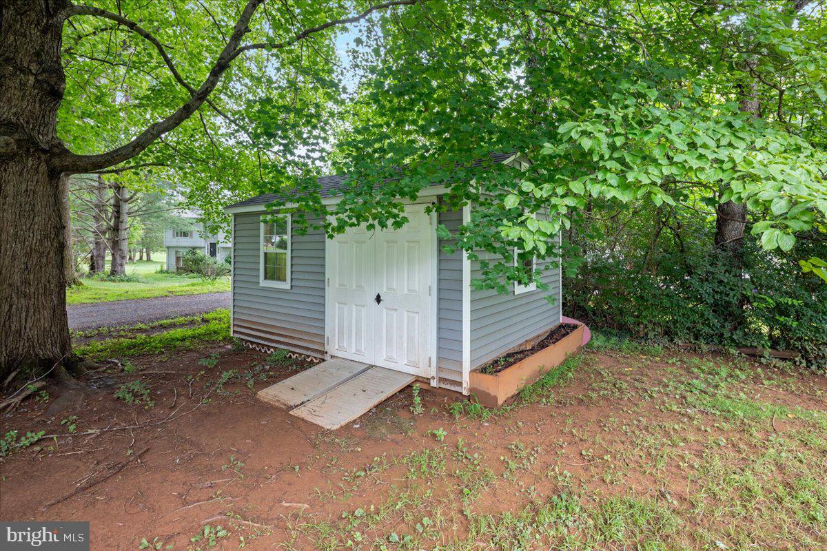 CEDAR KNOLLS - Residential