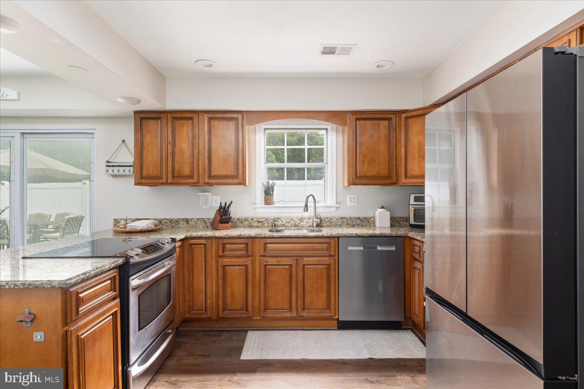 CEDAR KNOLLS - Residential