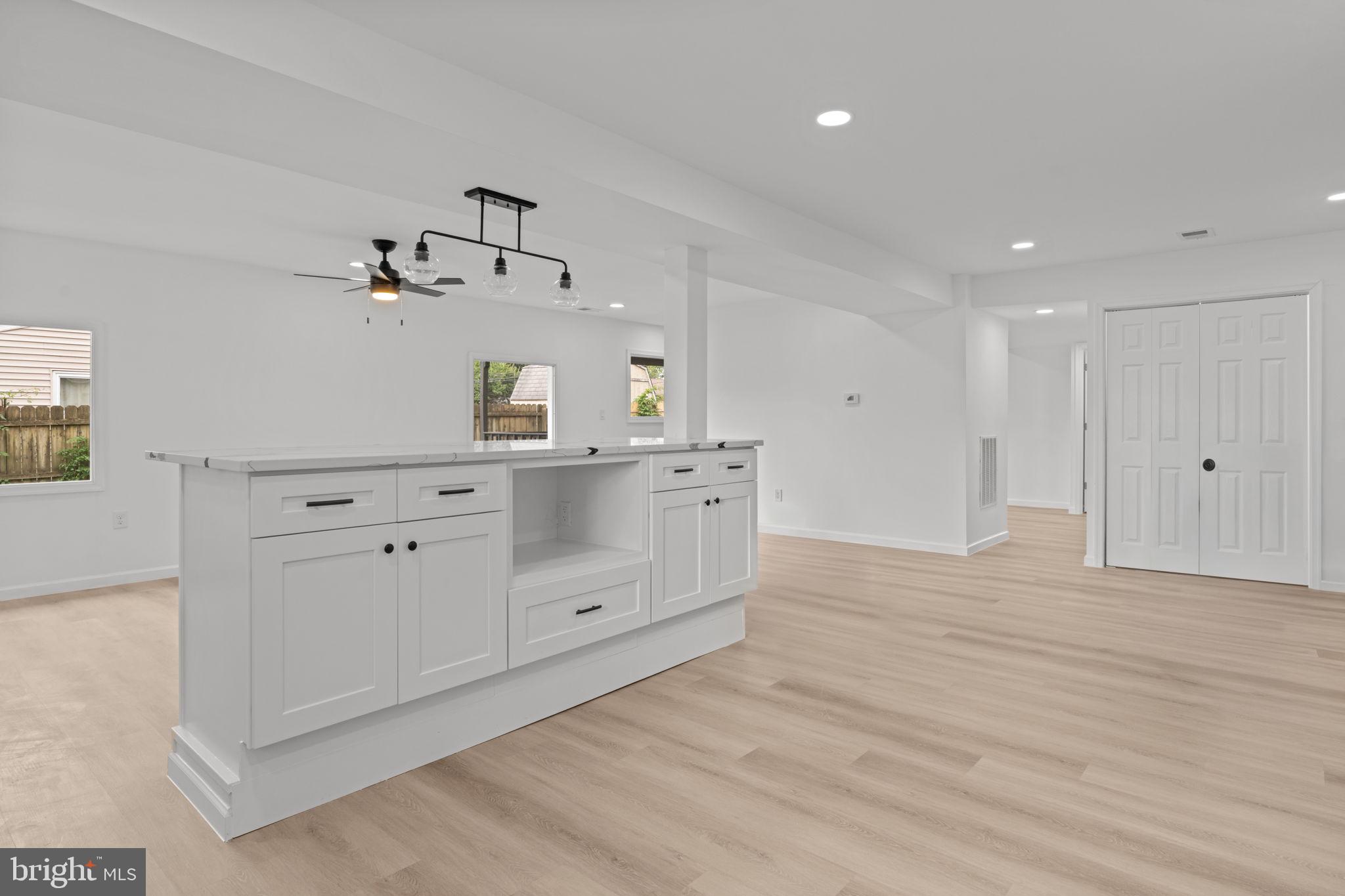 THORNRIDGE - Residential