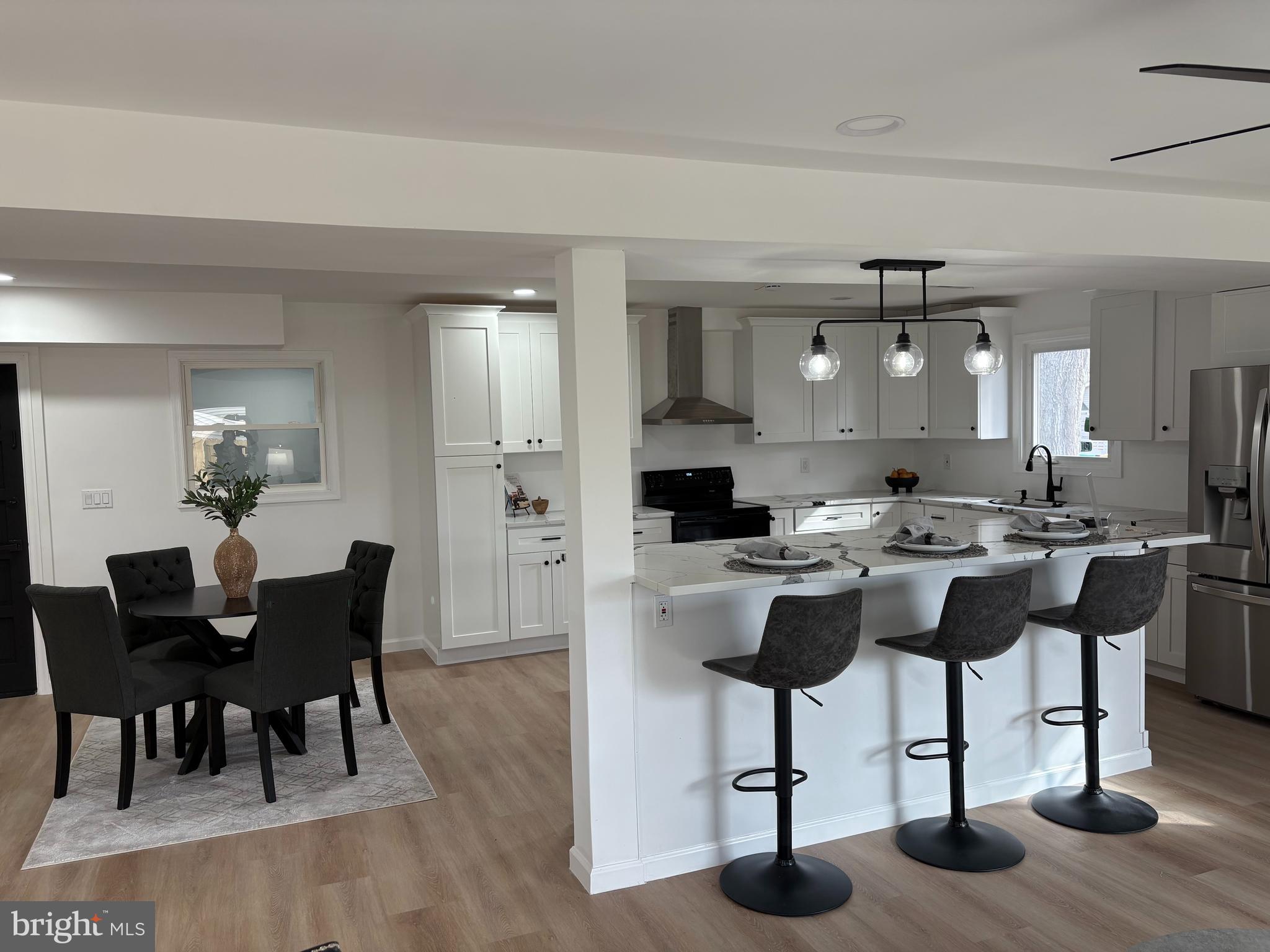 THORNRIDGE - Residential