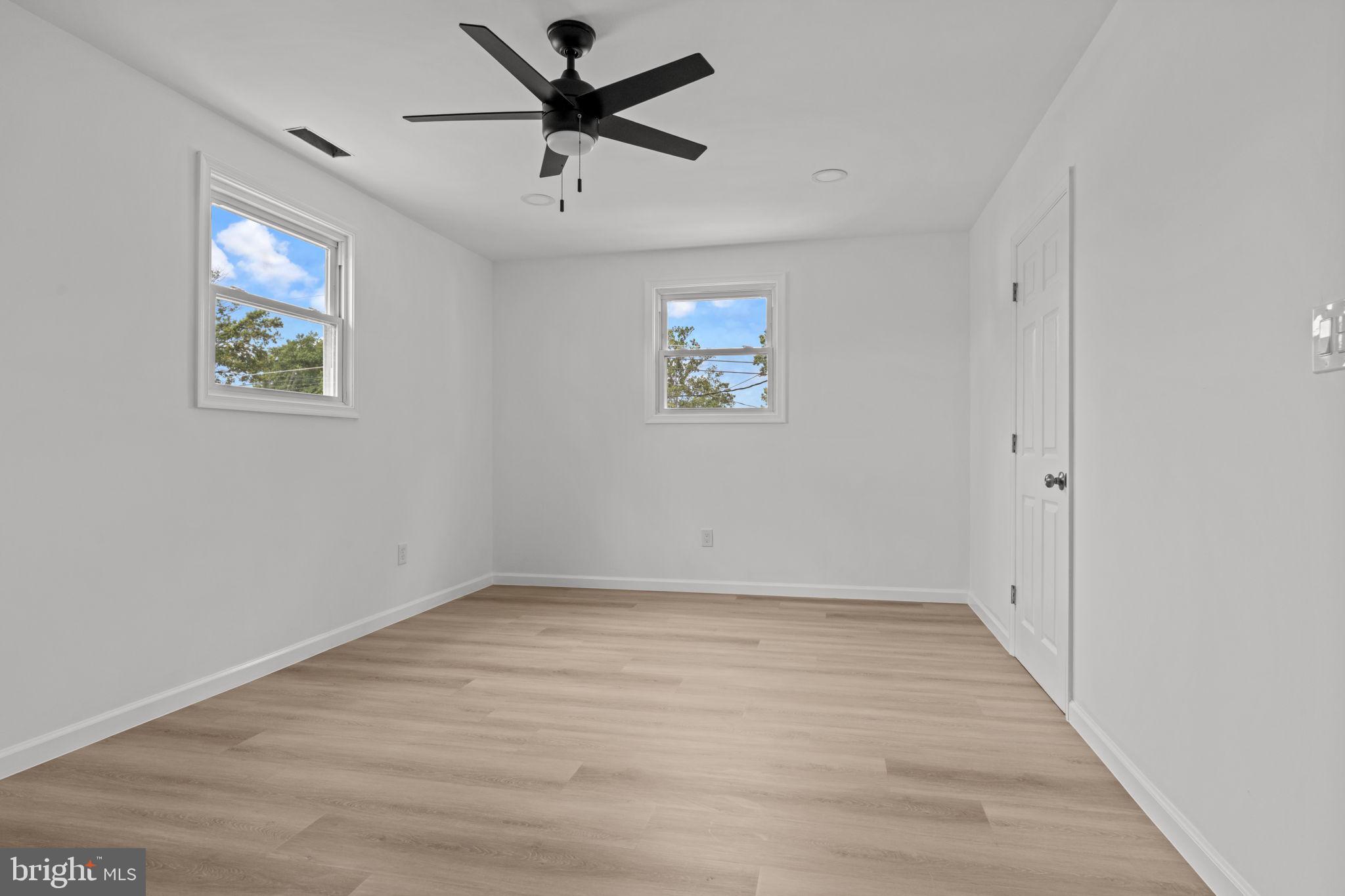 THORNRIDGE - Residential