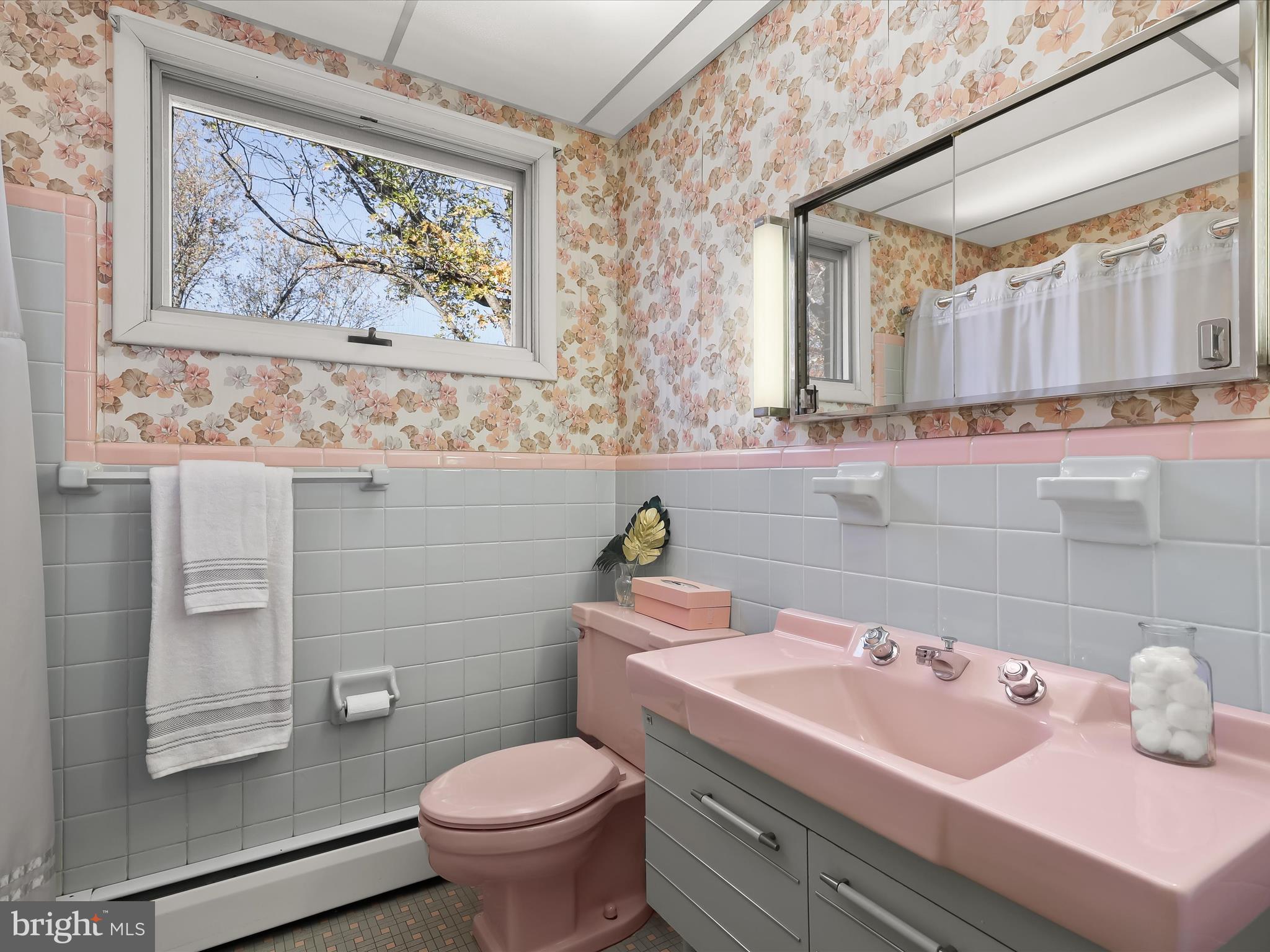 NORMANDY HEIGHTS - Residential