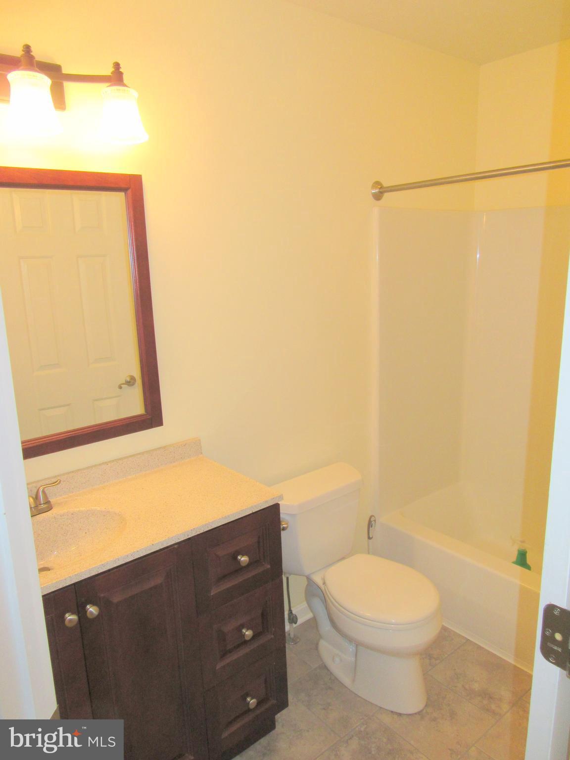 REMVIEW - Residential Lease