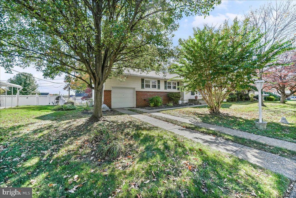 Photo of 3754 Susan Lane, BROOKHAVEN, PA 19015 (MLS # PADE2102866)