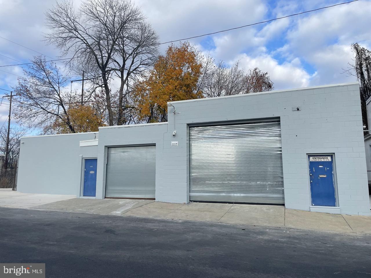 PHILADELPHIA (SOUTH) - Commercial Lease