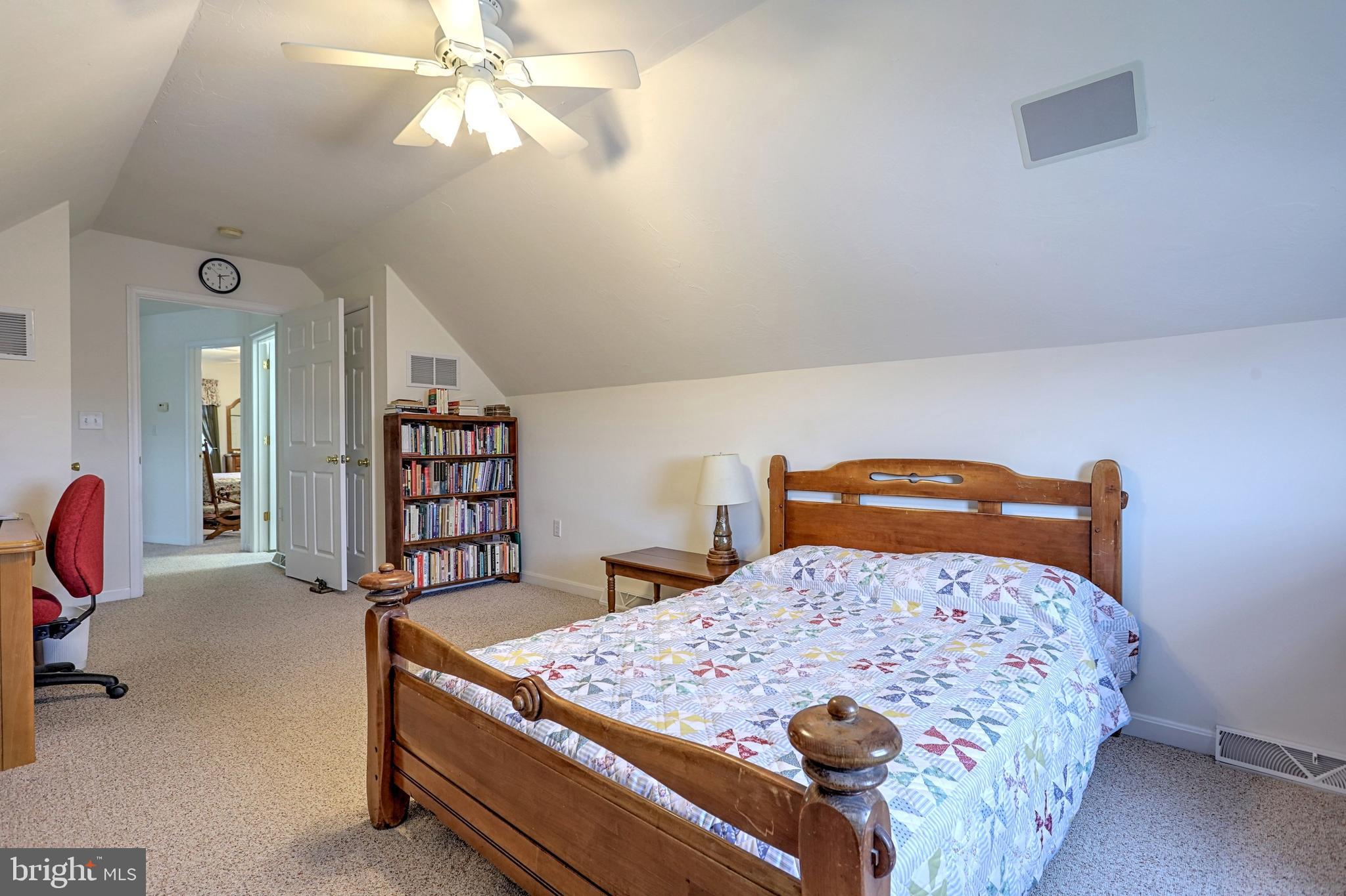 HIGHLAND MANOR - Residential