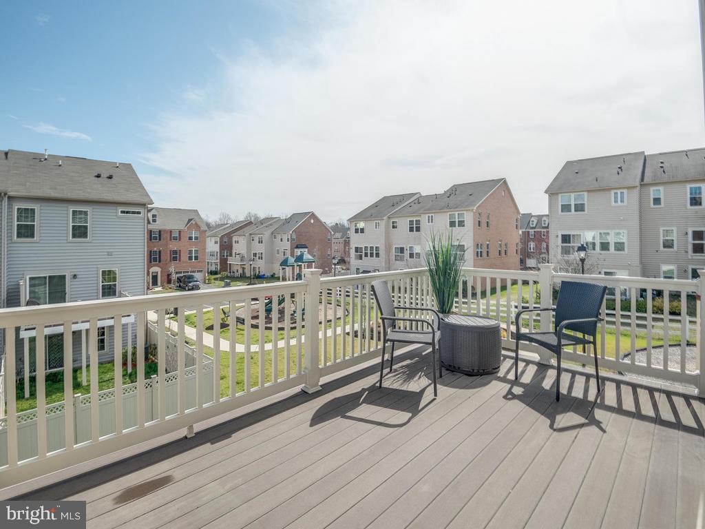 ADAMS CROSSING - Residential