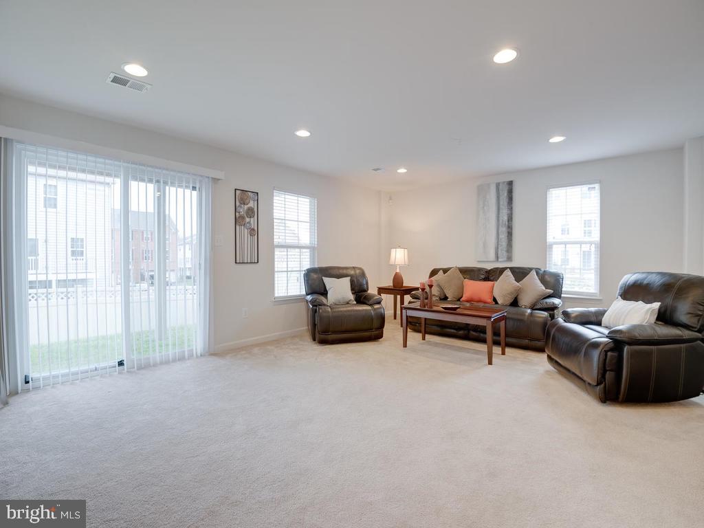 ADAMS CROSSING - Residential