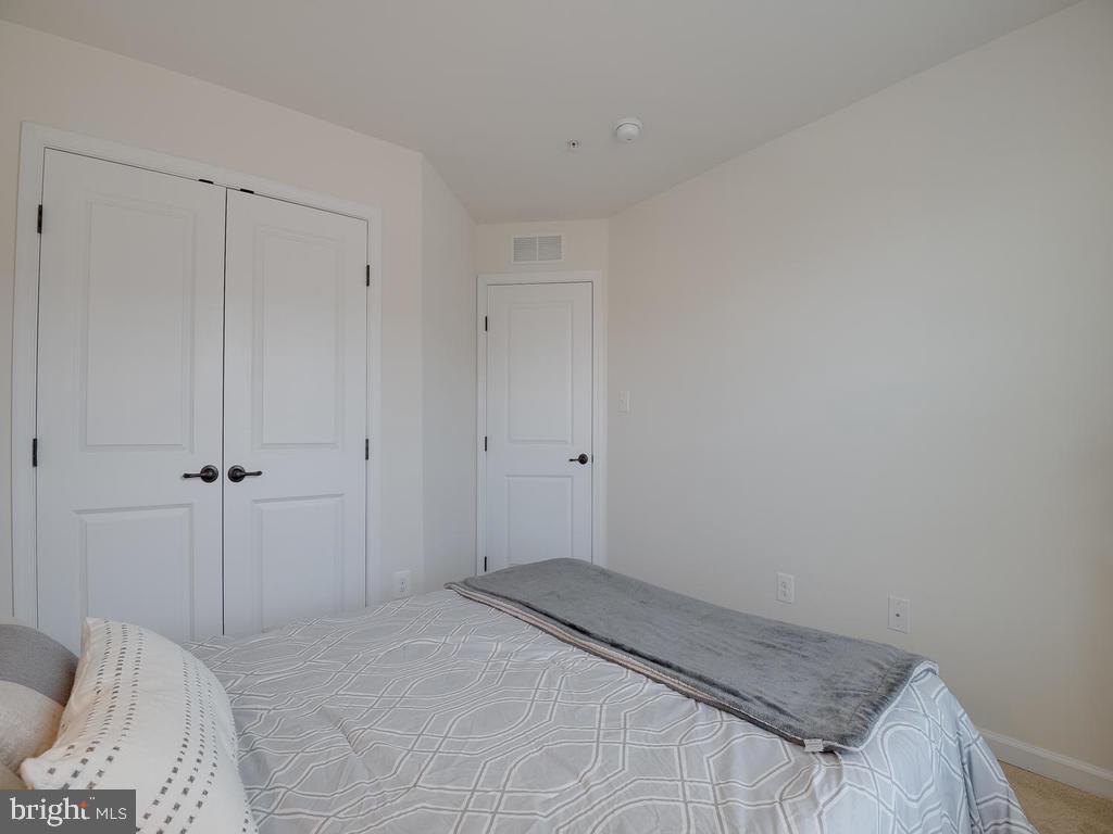 ADAMS CROSSING - Residential